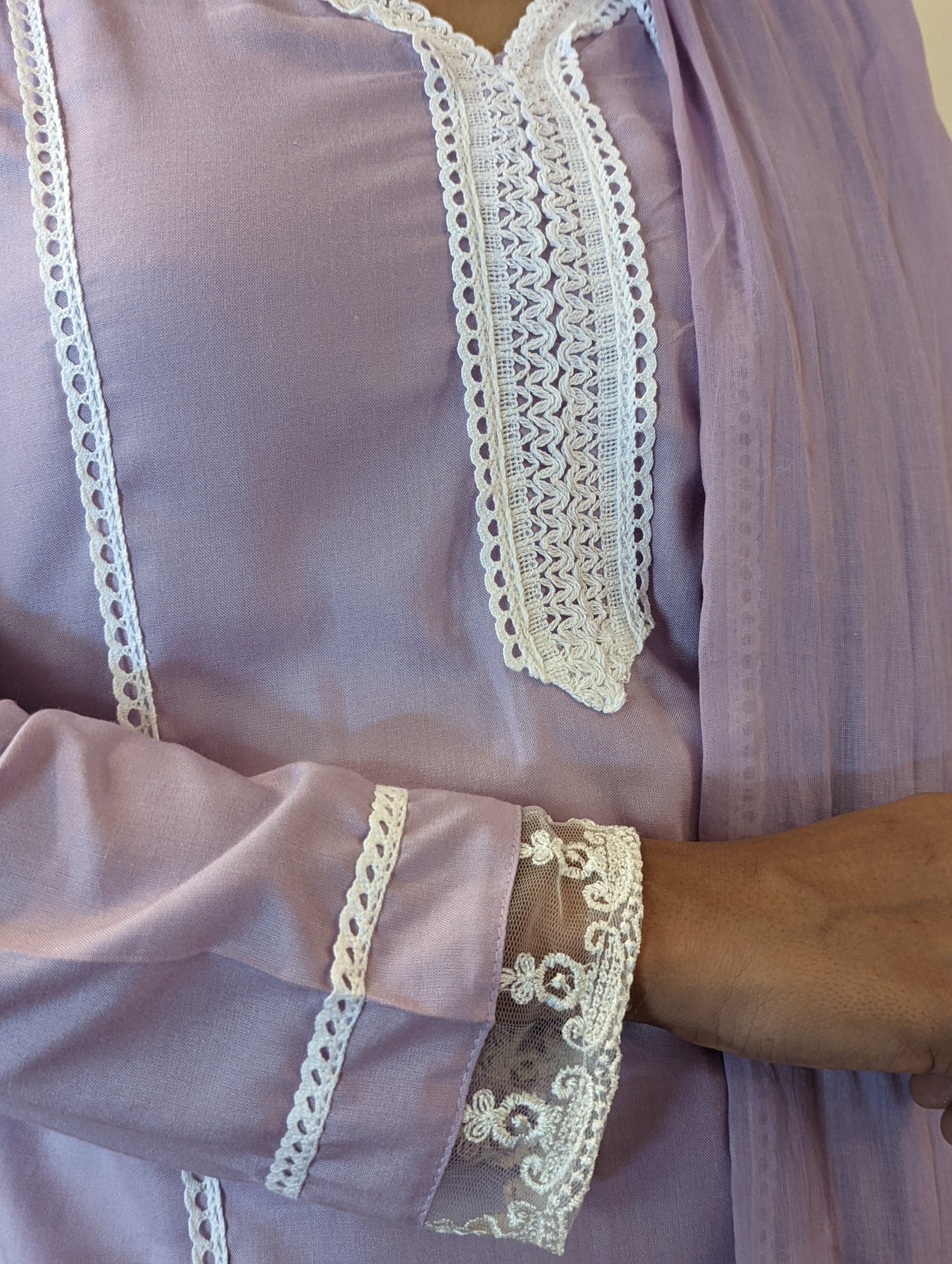 Load image into Gallery viewer, Rayon Kurta set - 2550