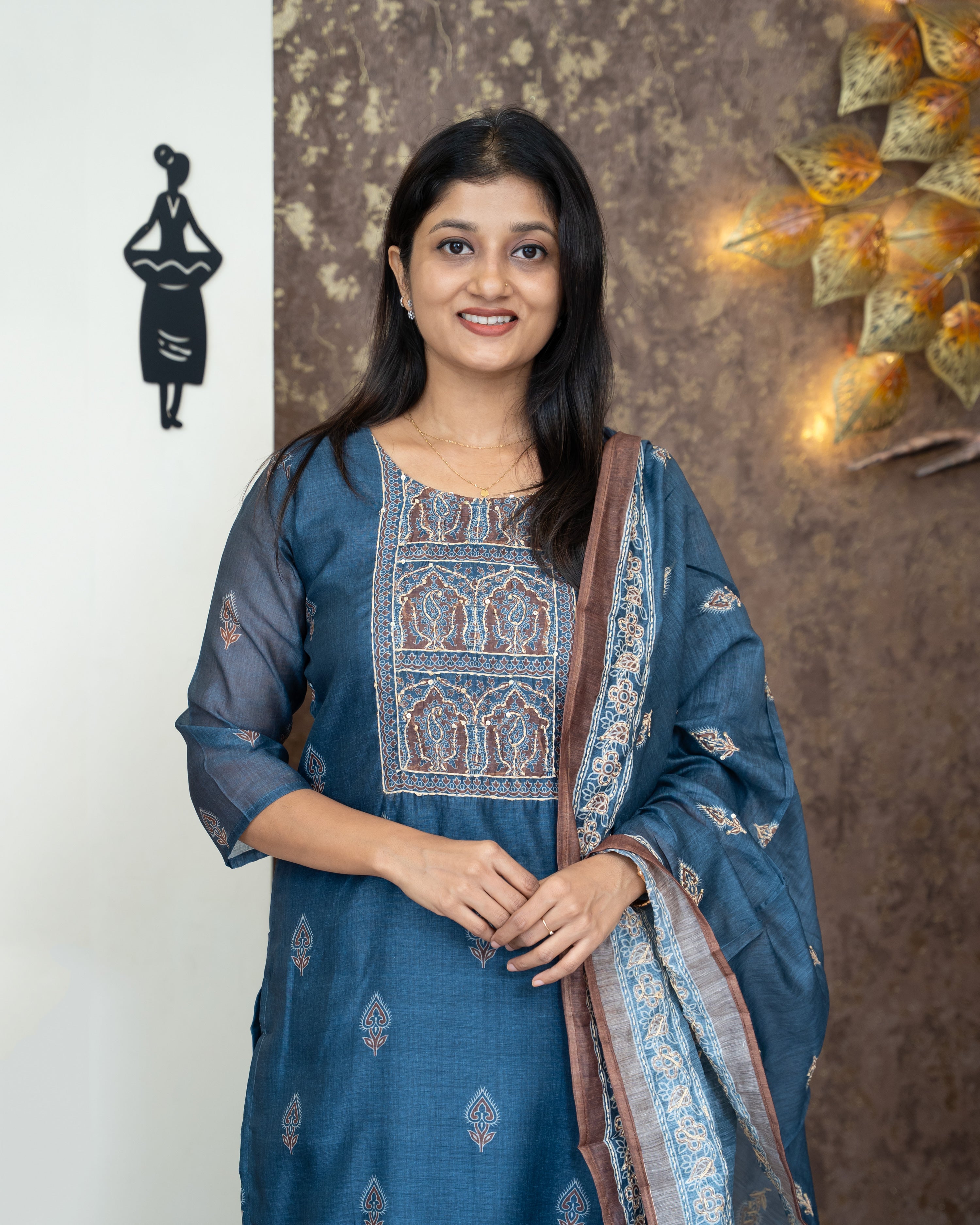 Load image into Gallery viewer, Semi Silk Suit-4606