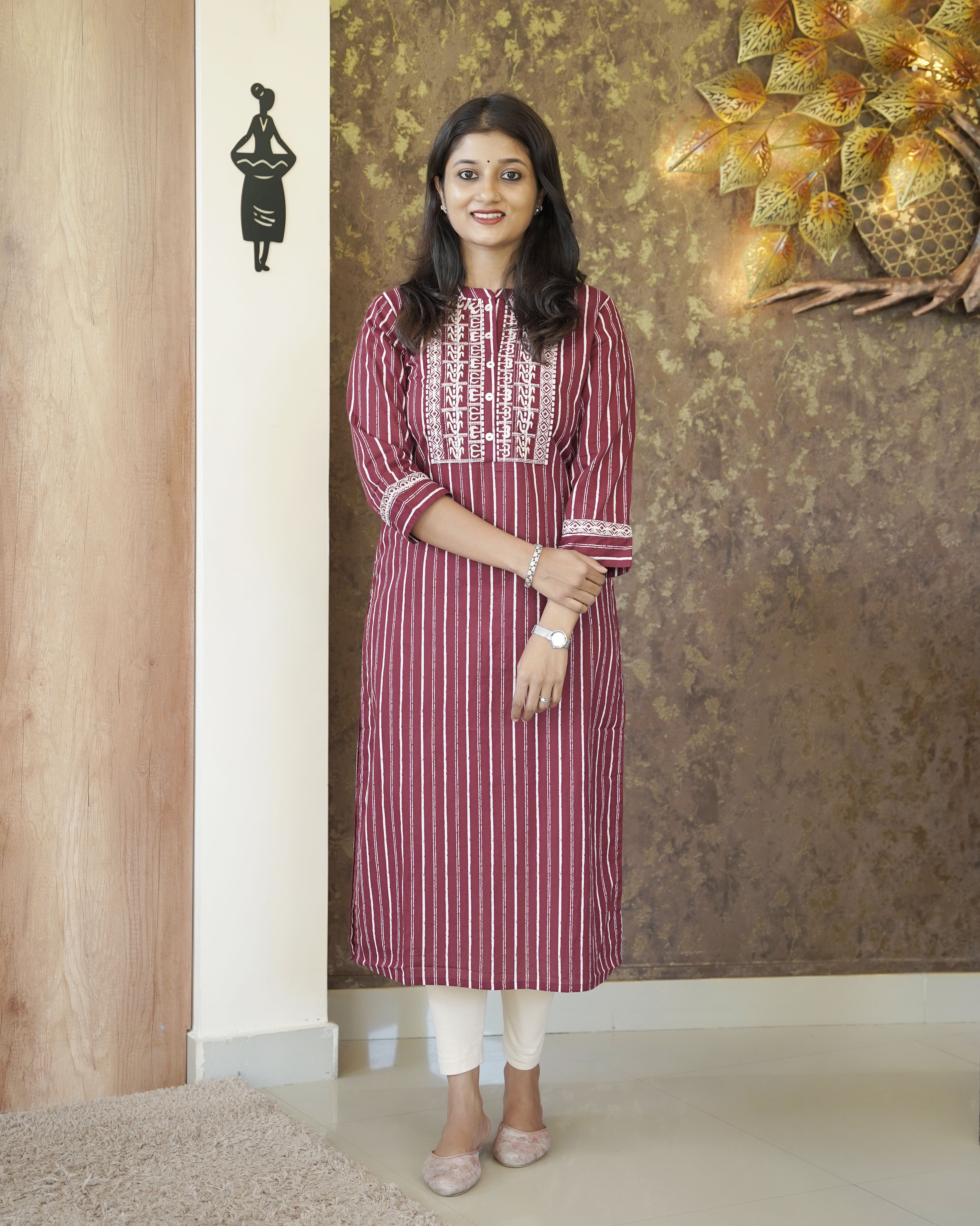Load image into Gallery viewer, Pure Cotton Slitted Kurti- 00128