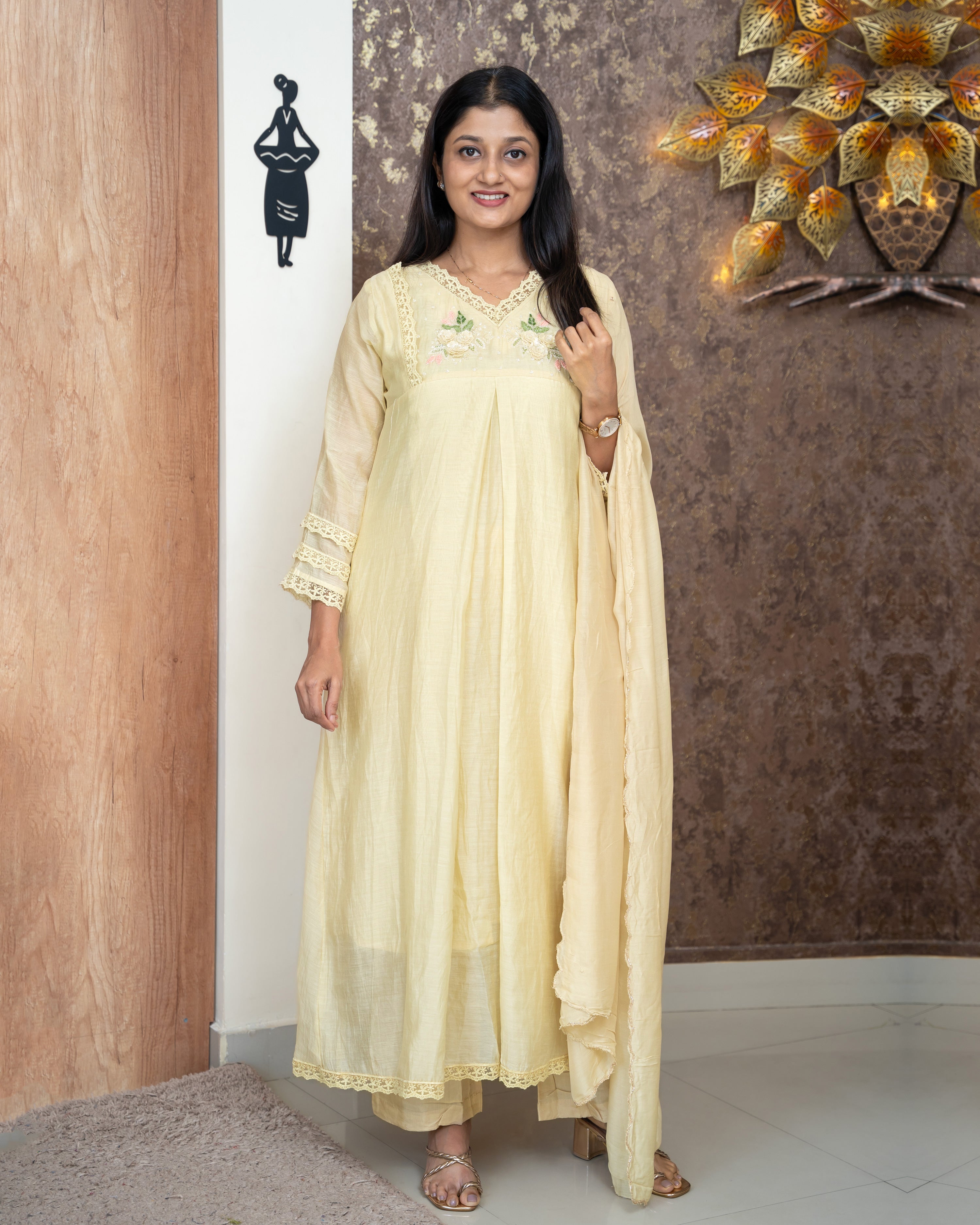 Load image into Gallery viewer, Mul Chanderi Suit-5077