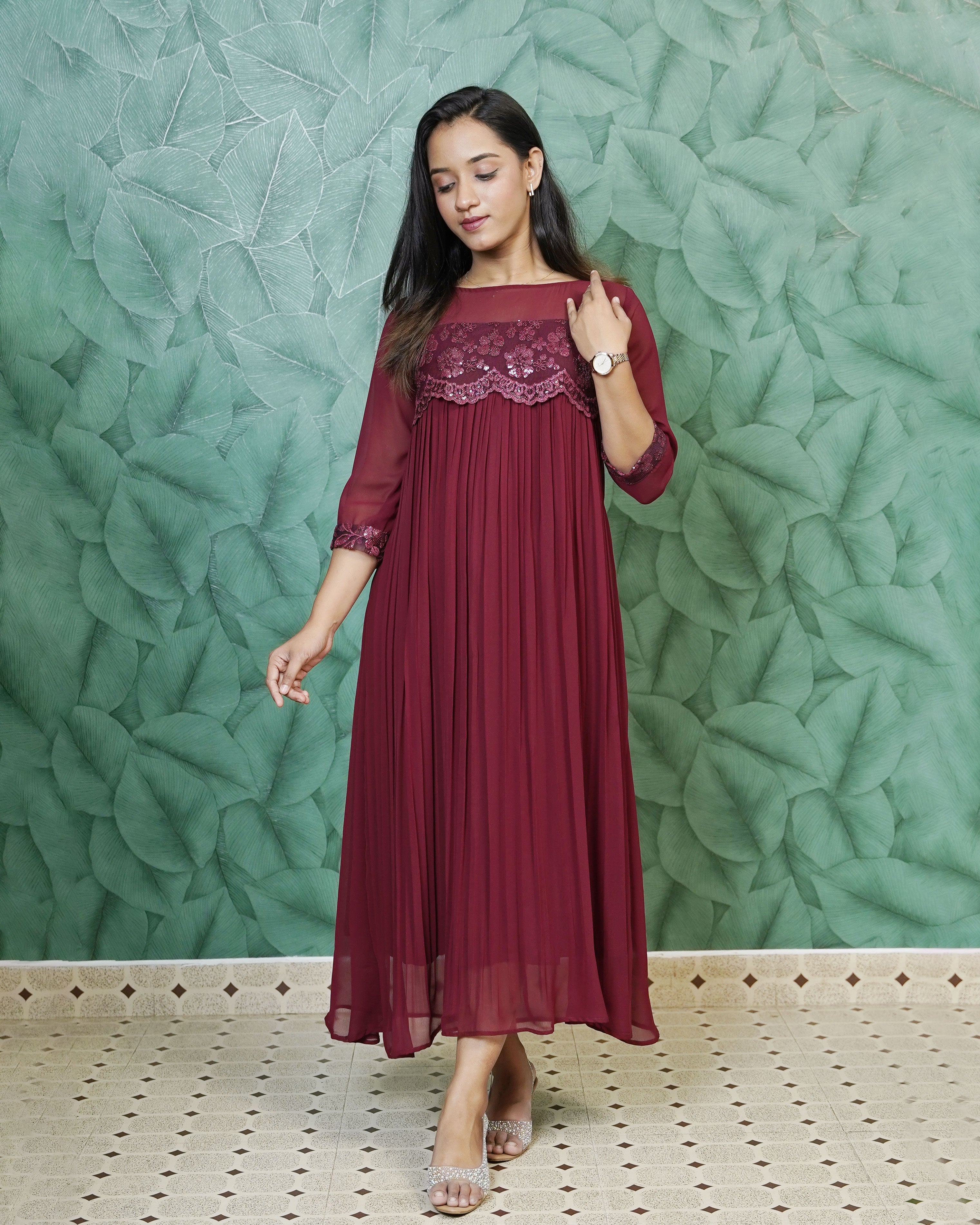 Load image into Gallery viewer, Designer Georgette Kurti - 0335