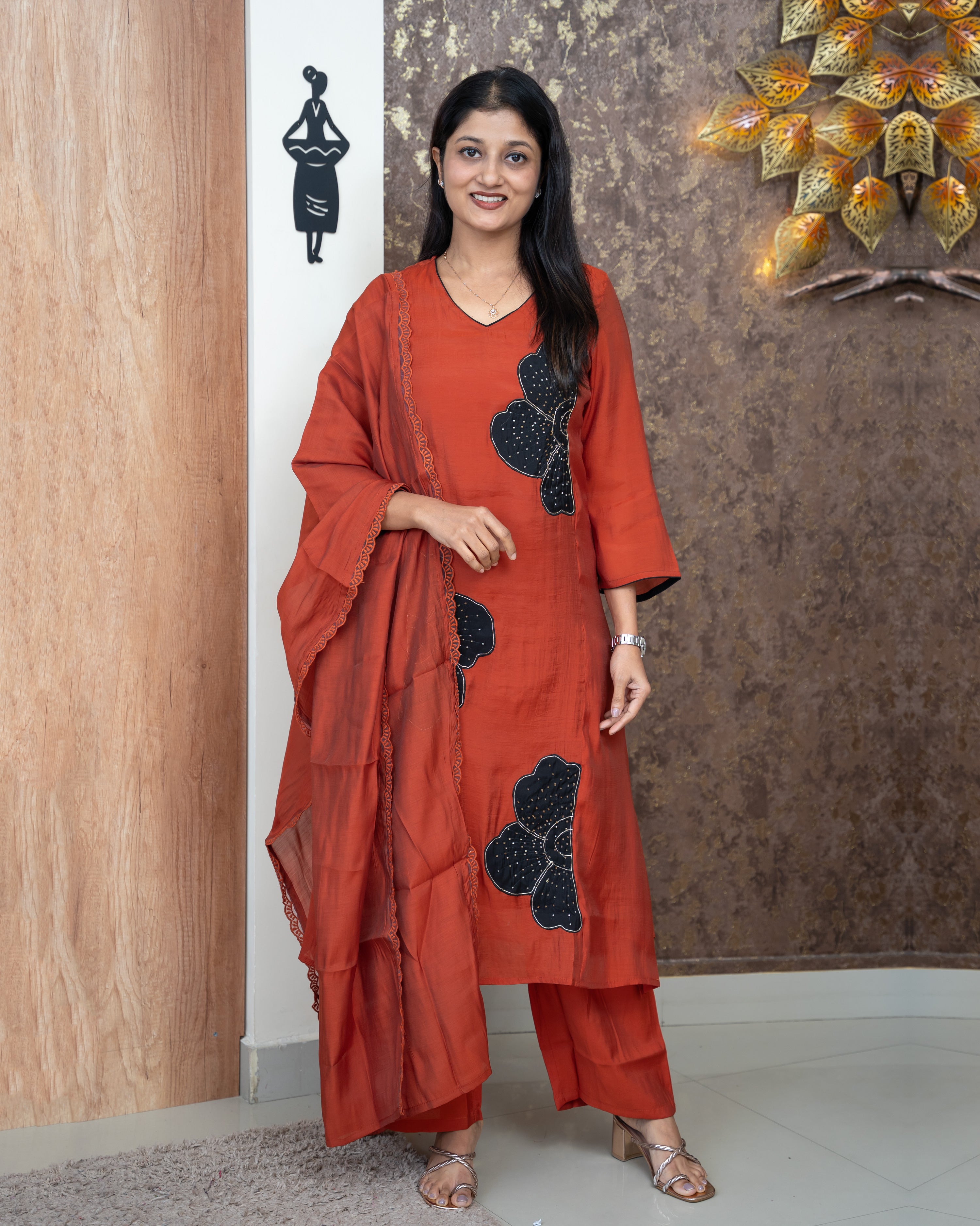 Load image into Gallery viewer, Mul Chanderi Suit-5182