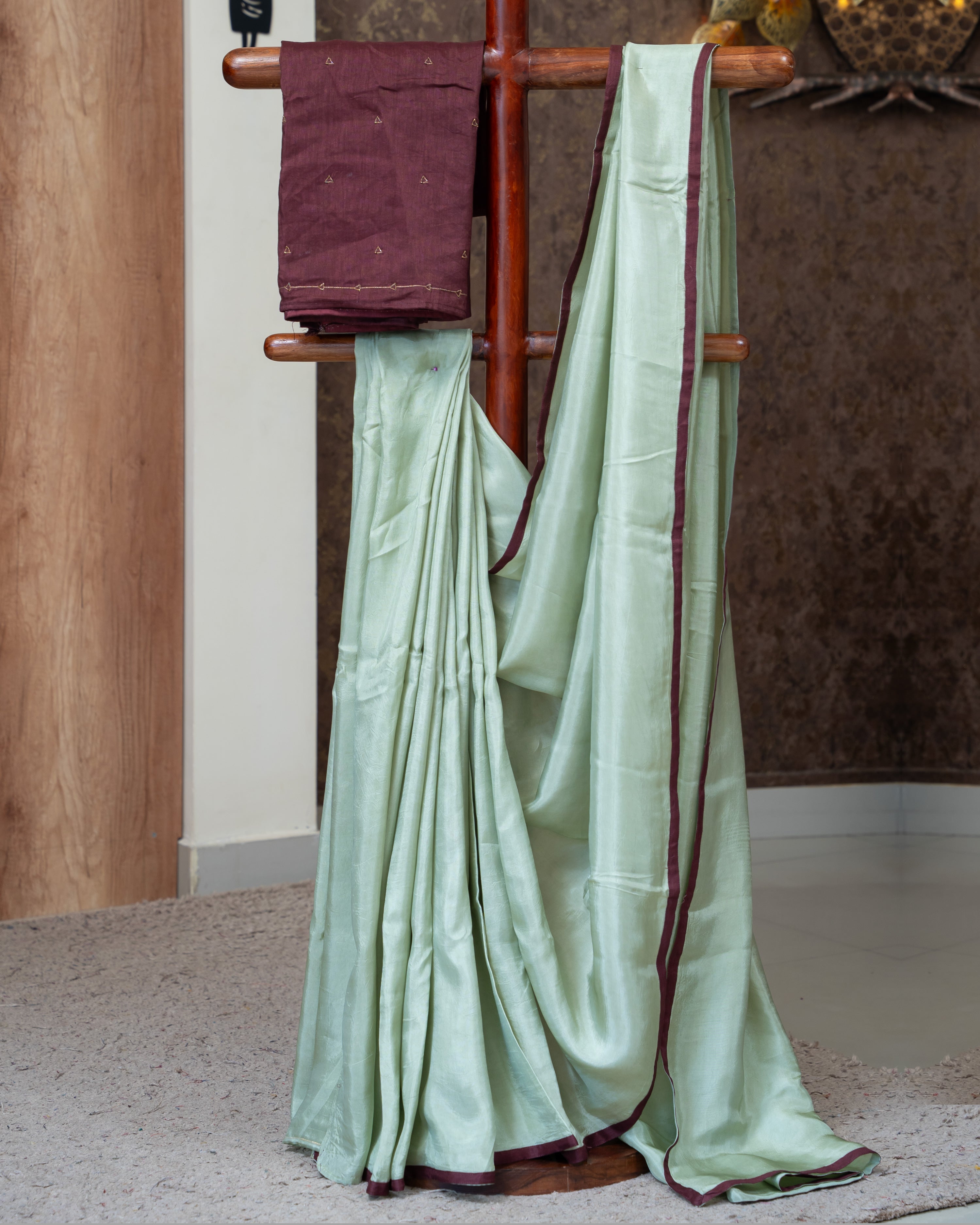 Load image into Gallery viewer, Uppada Silk Designer Saree(Pre-Order)-833