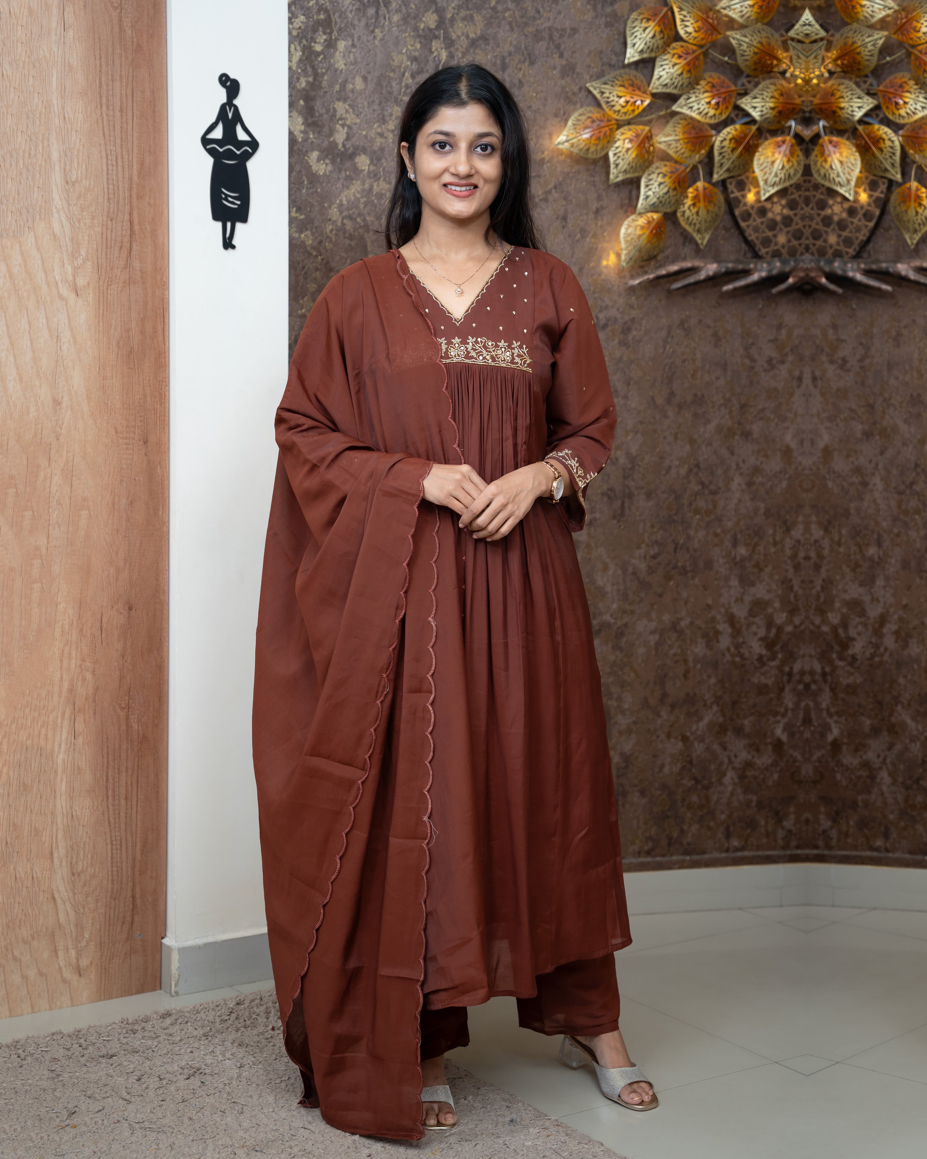 Load image into Gallery viewer, Mul Chanderi Suit-5394