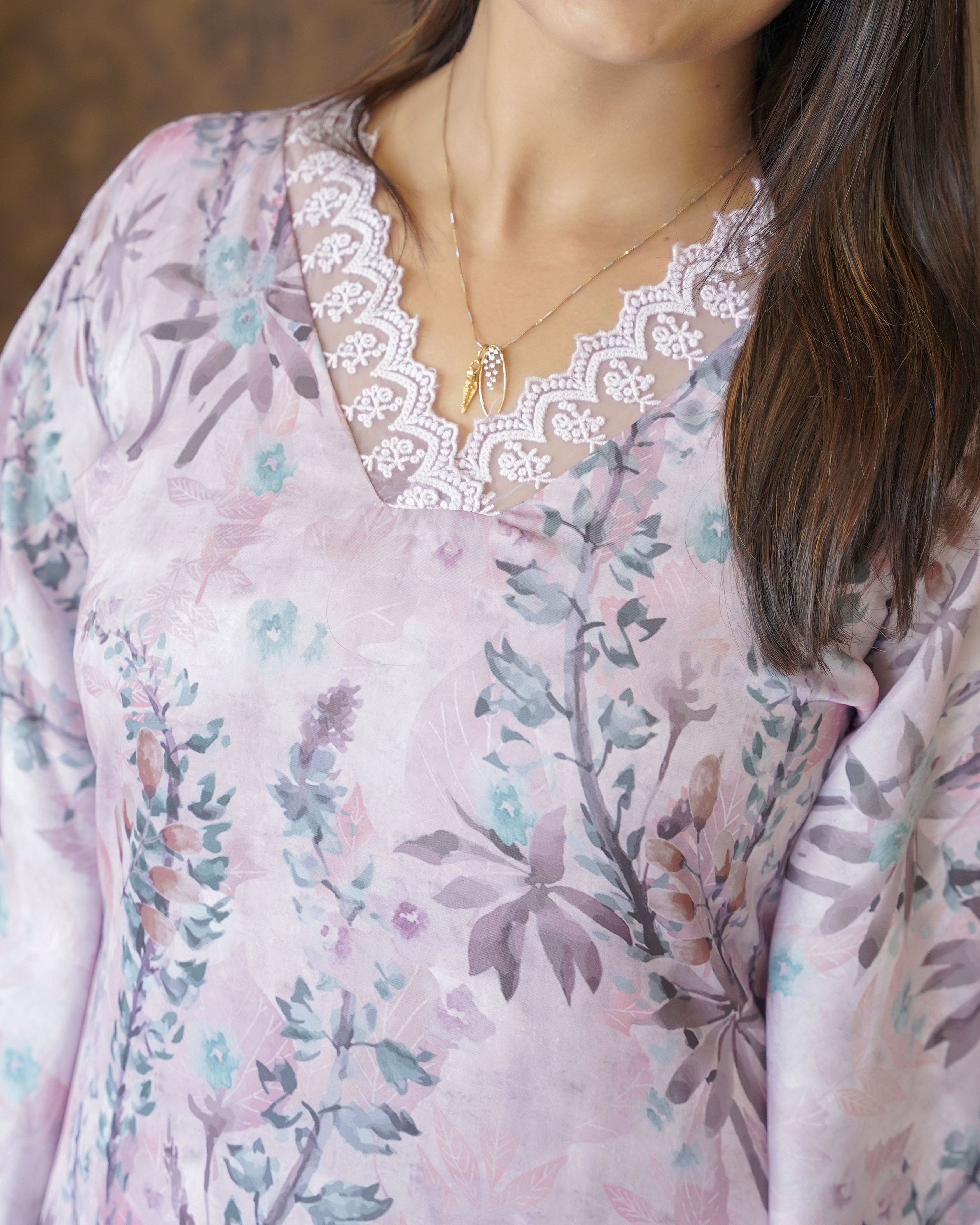 Load image into Gallery viewer, Crepe Satin Designer Wear( Pre-Order)-0820