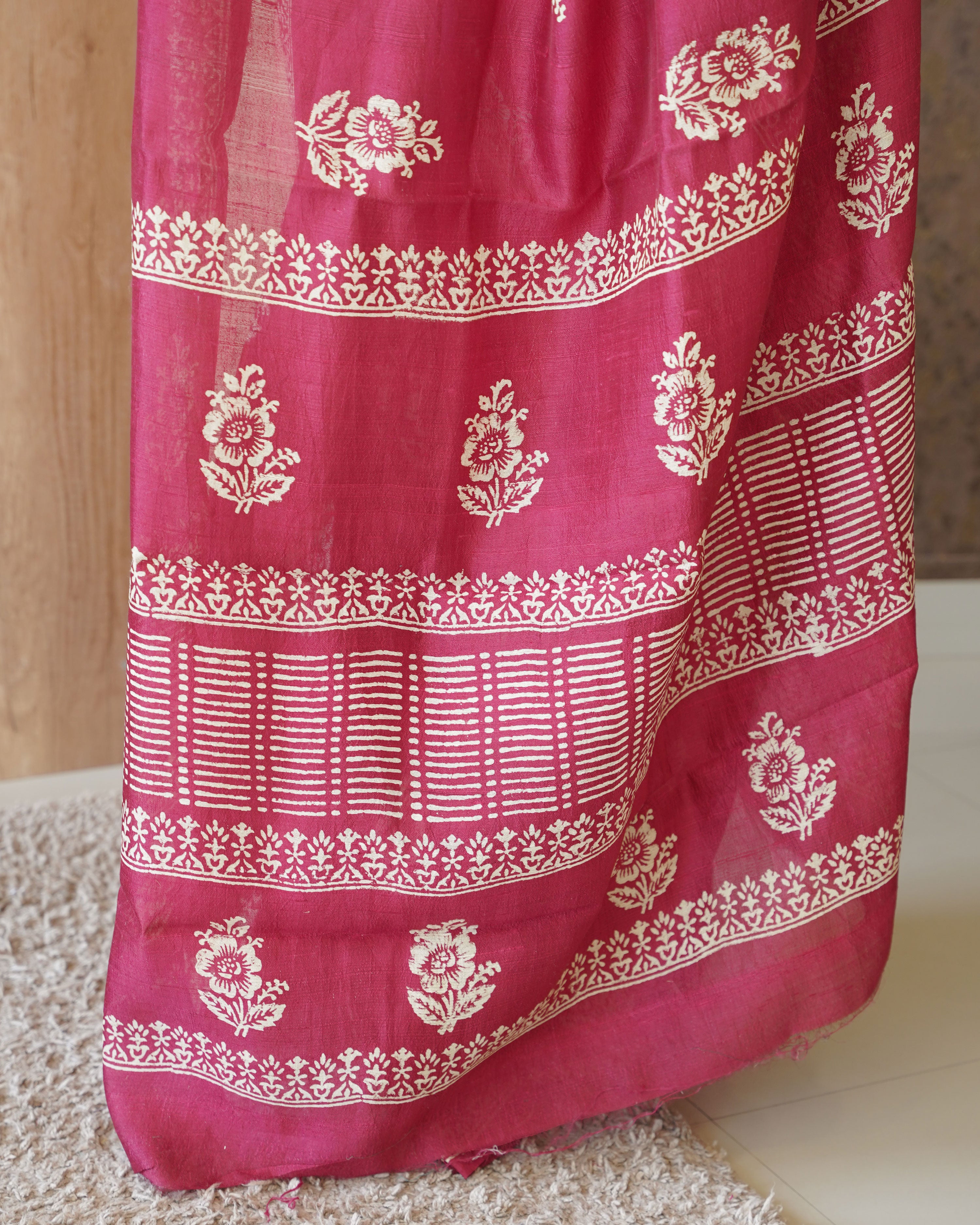 Load image into Gallery viewer, Pure Raw Silk Saree- 4784
