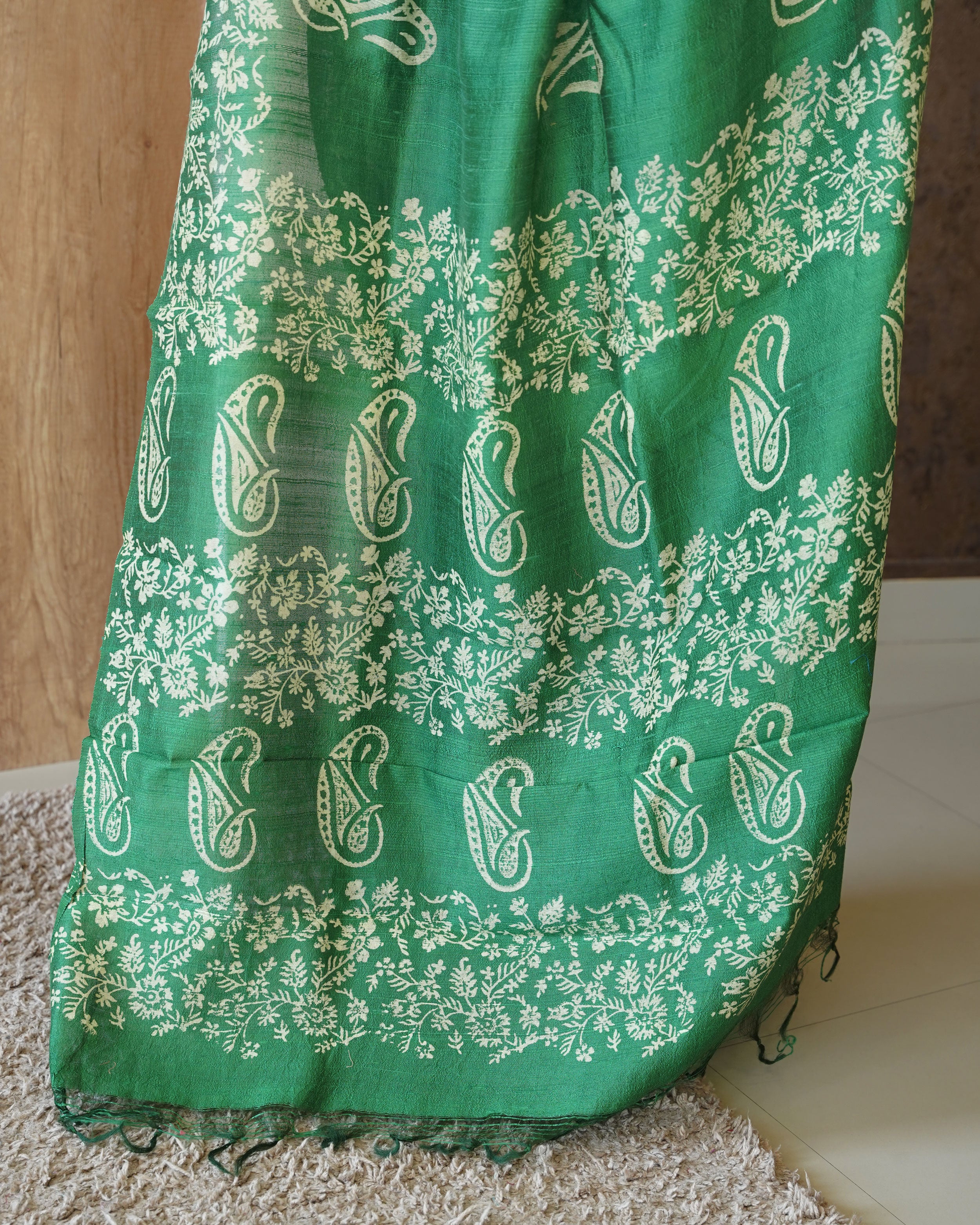 Load image into Gallery viewer, Pure Raw Silk Saree- 4784