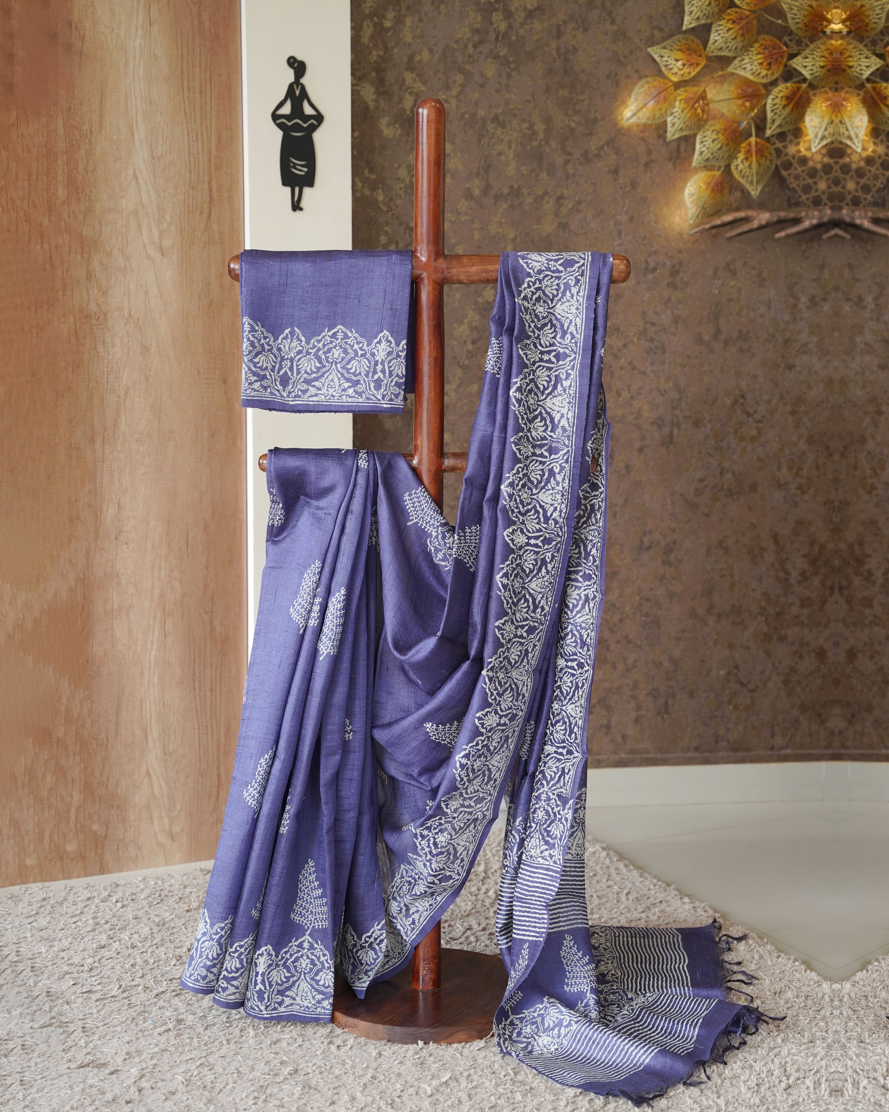 Load image into Gallery viewer, Pure Raw Silk Saree- 4784