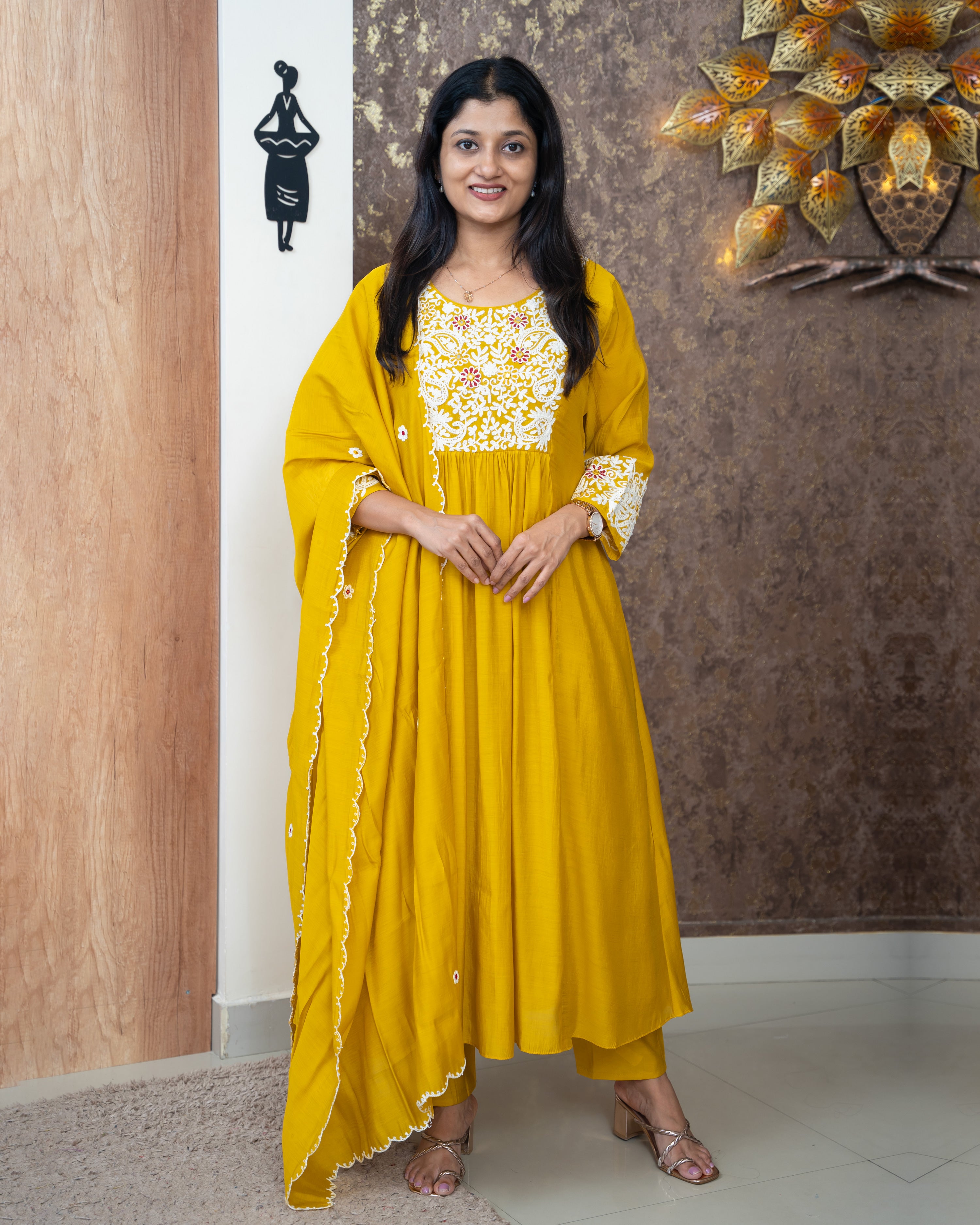 Load image into Gallery viewer, Mul Chanderi Suit-5498