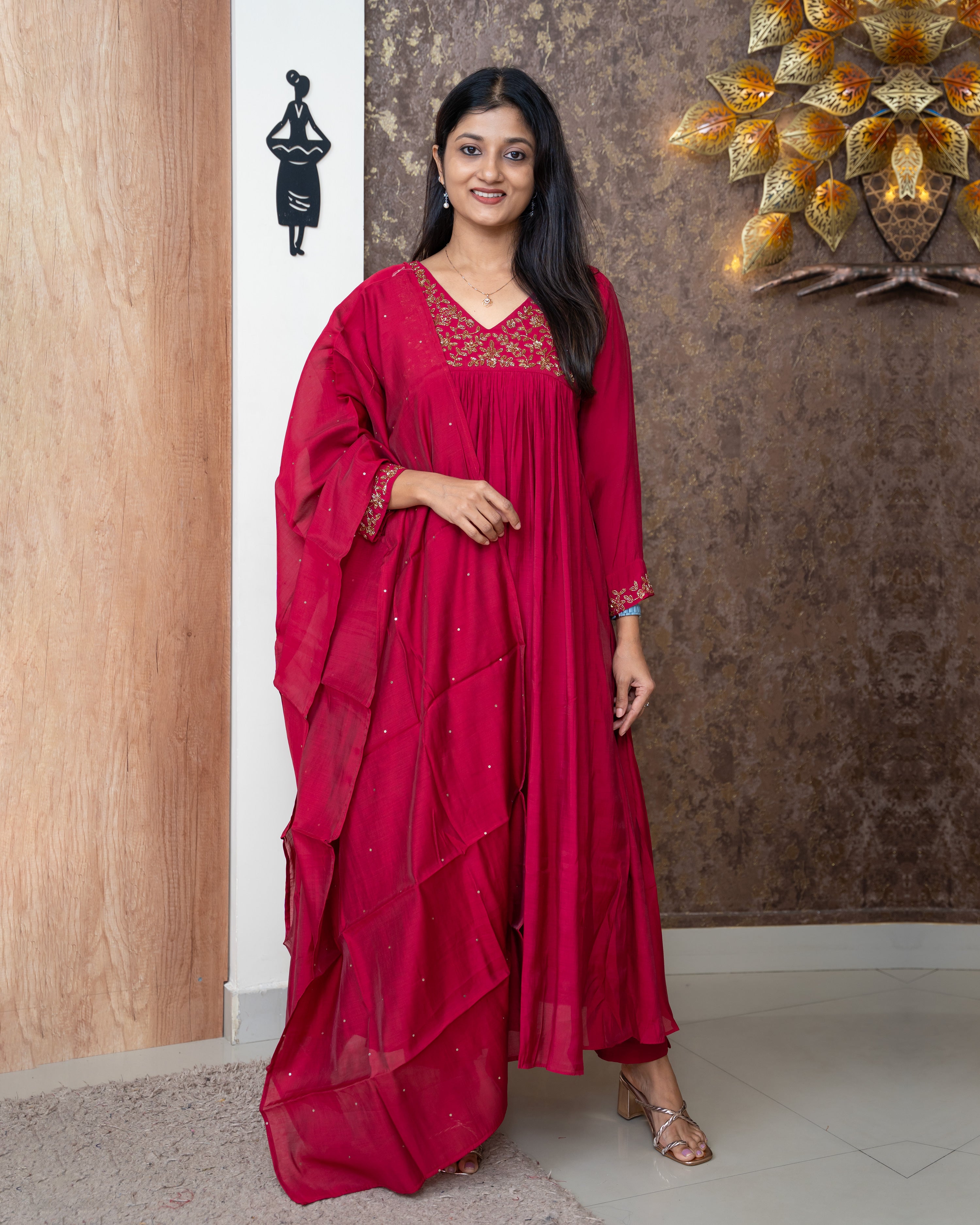 Load image into Gallery viewer, Mul Chanderi Suit-5577