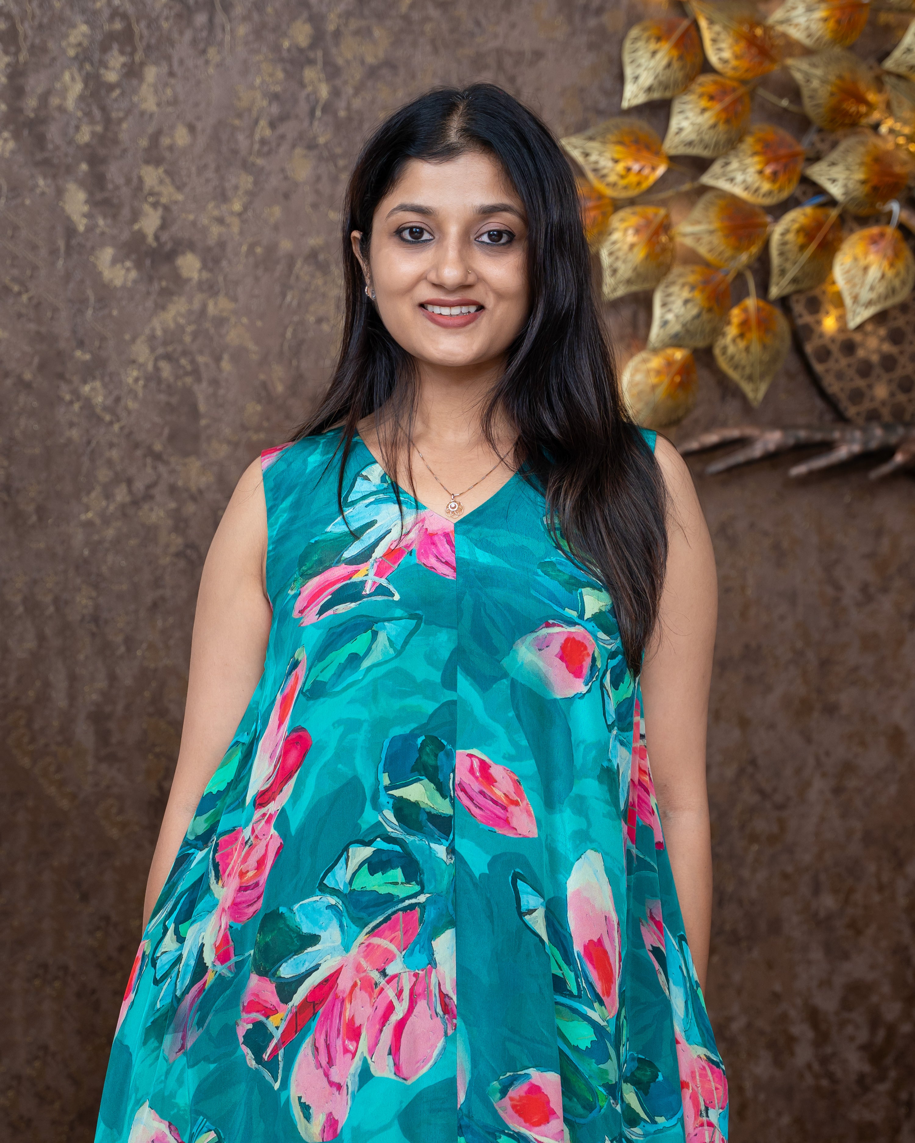 Load image into Gallery viewer, Crape Silk Designer Wear(Pre-Order)-881