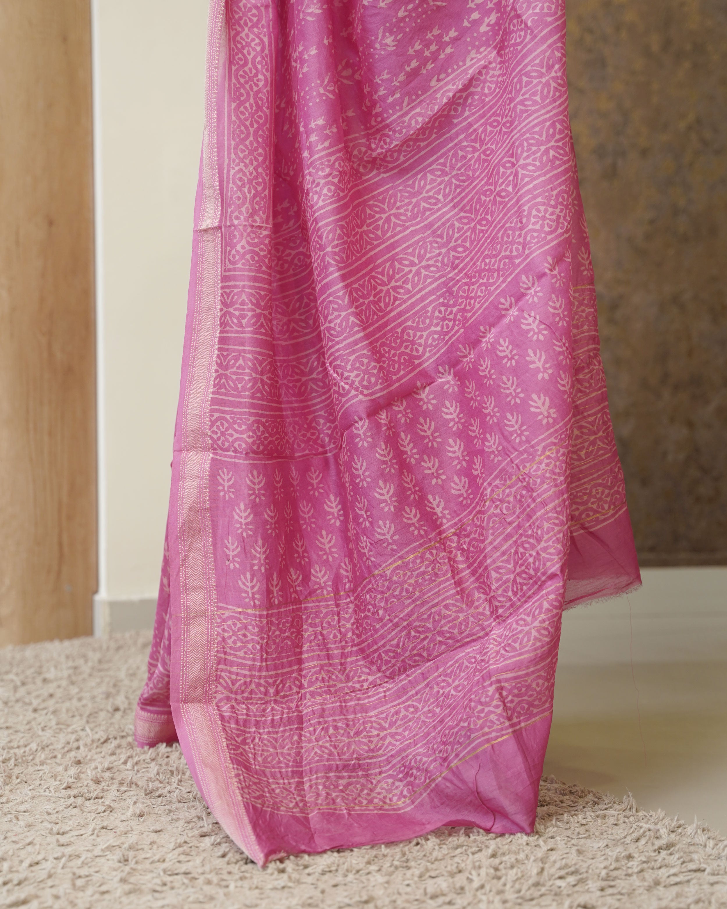 Load image into Gallery viewer, Maheshwari Silk Saree-0999