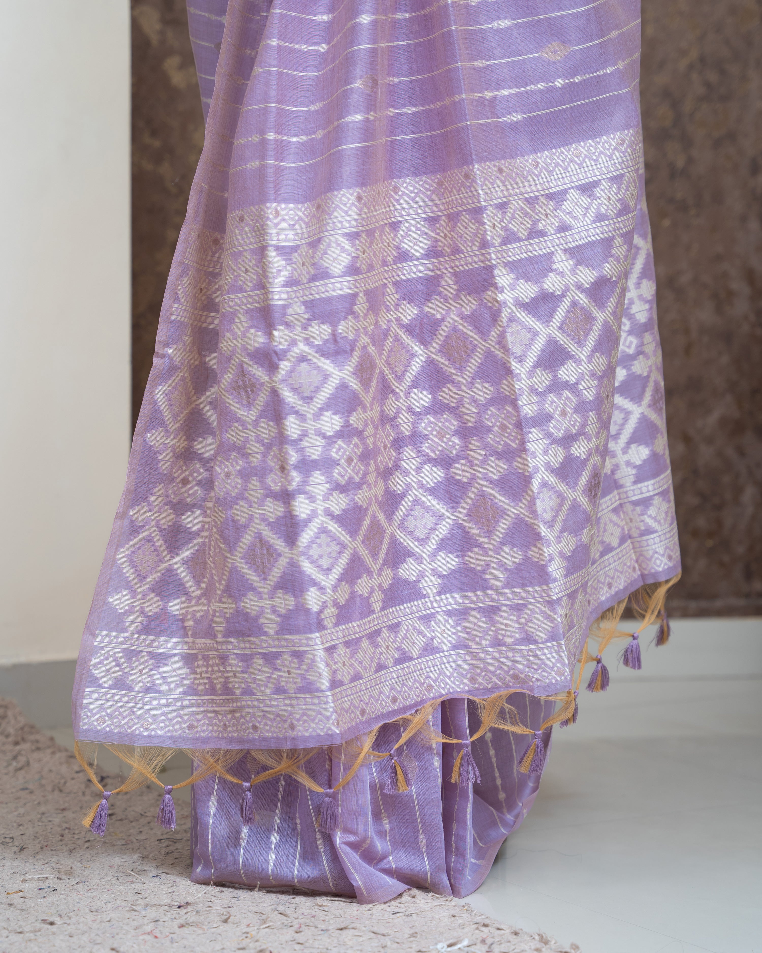 Load image into Gallery viewer, Jamdhani weaved saree-5777