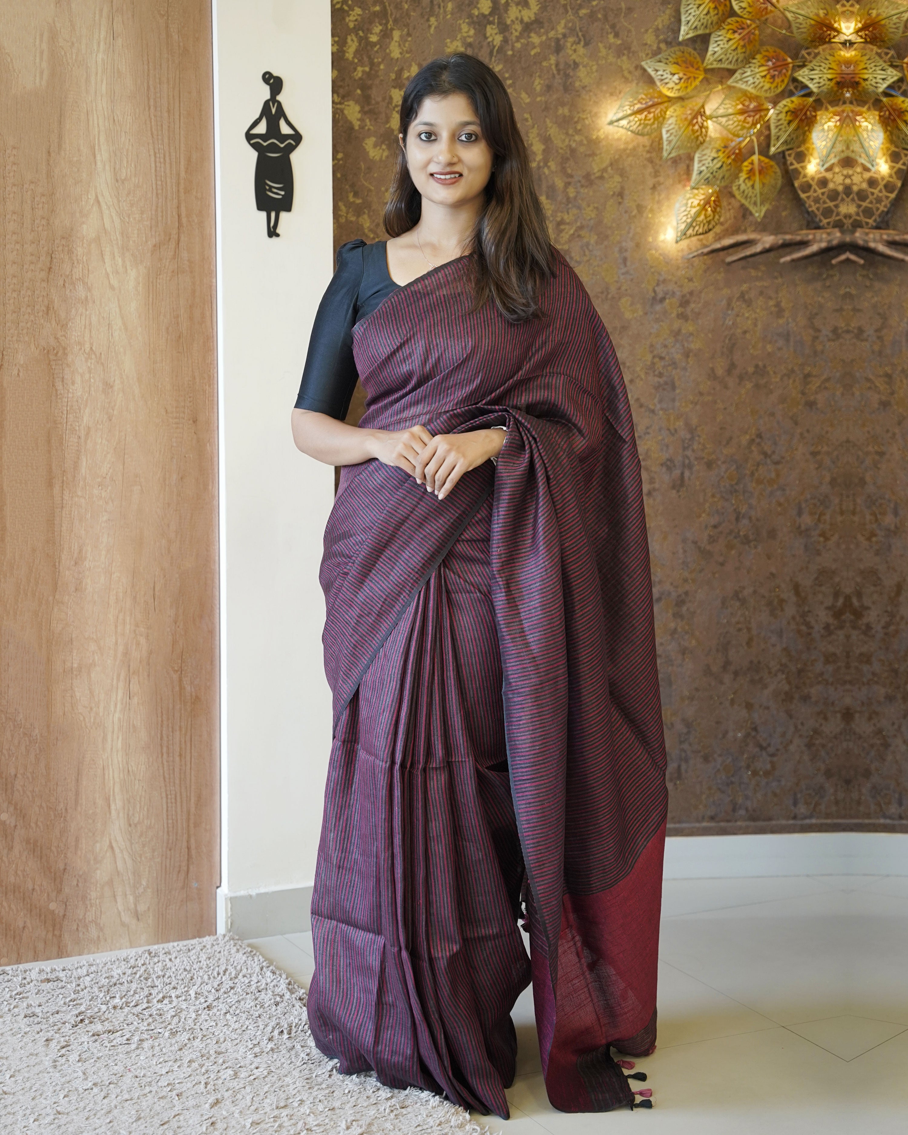 Load image into Gallery viewer, Pure Linen Saree(Pre-Order) - 2447