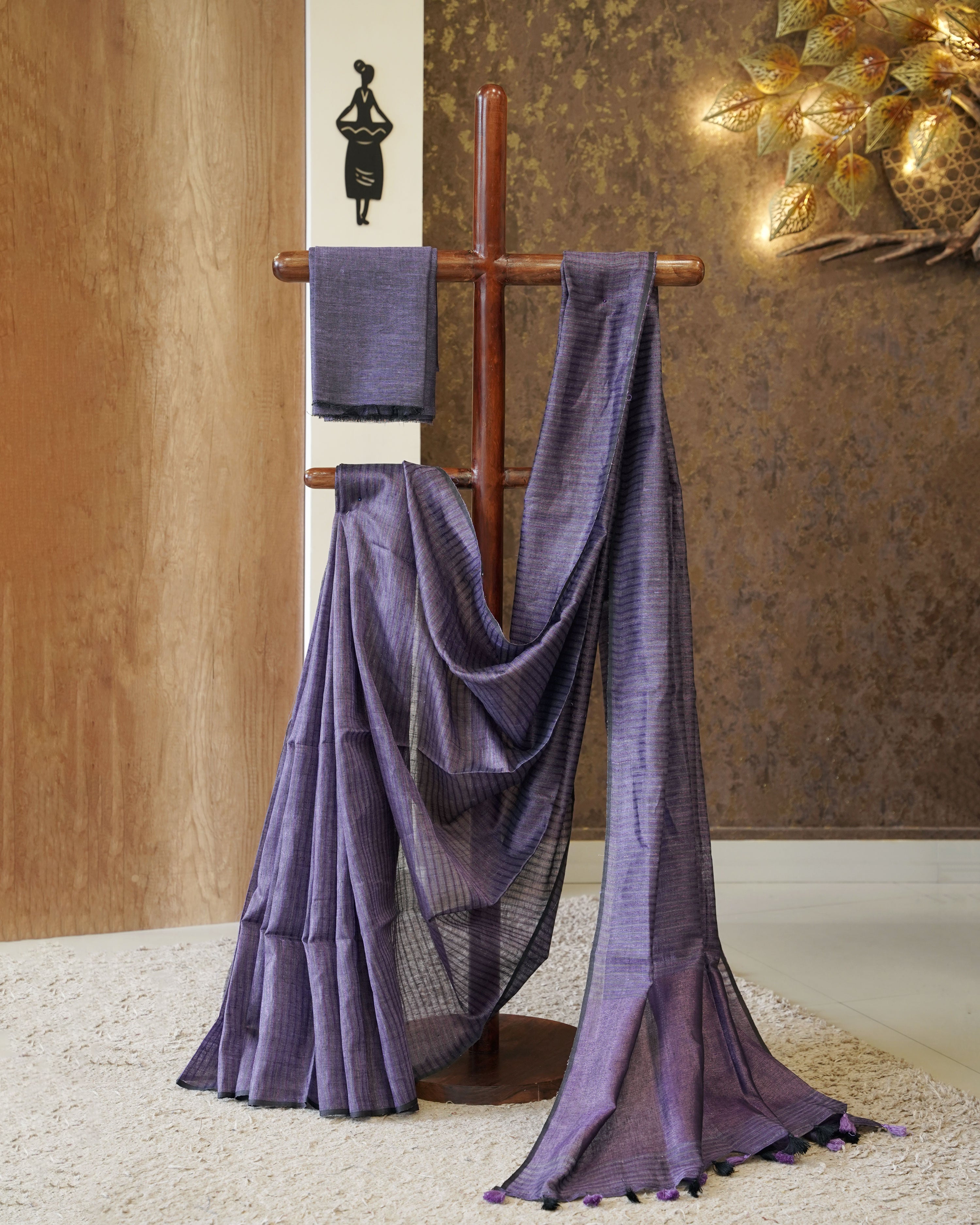 Load image into Gallery viewer, Pure Linen Saree(Pre-Order) - 2447