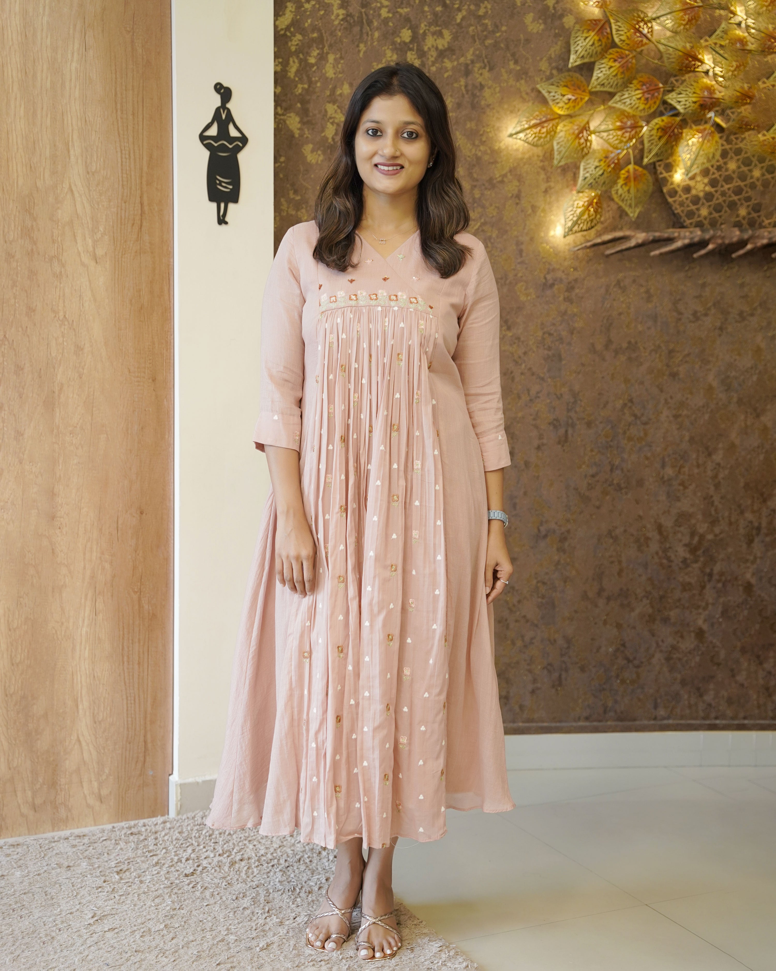 Load image into Gallery viewer, Mul Cotton Designer Kurti ( Pre-Order) - 2704