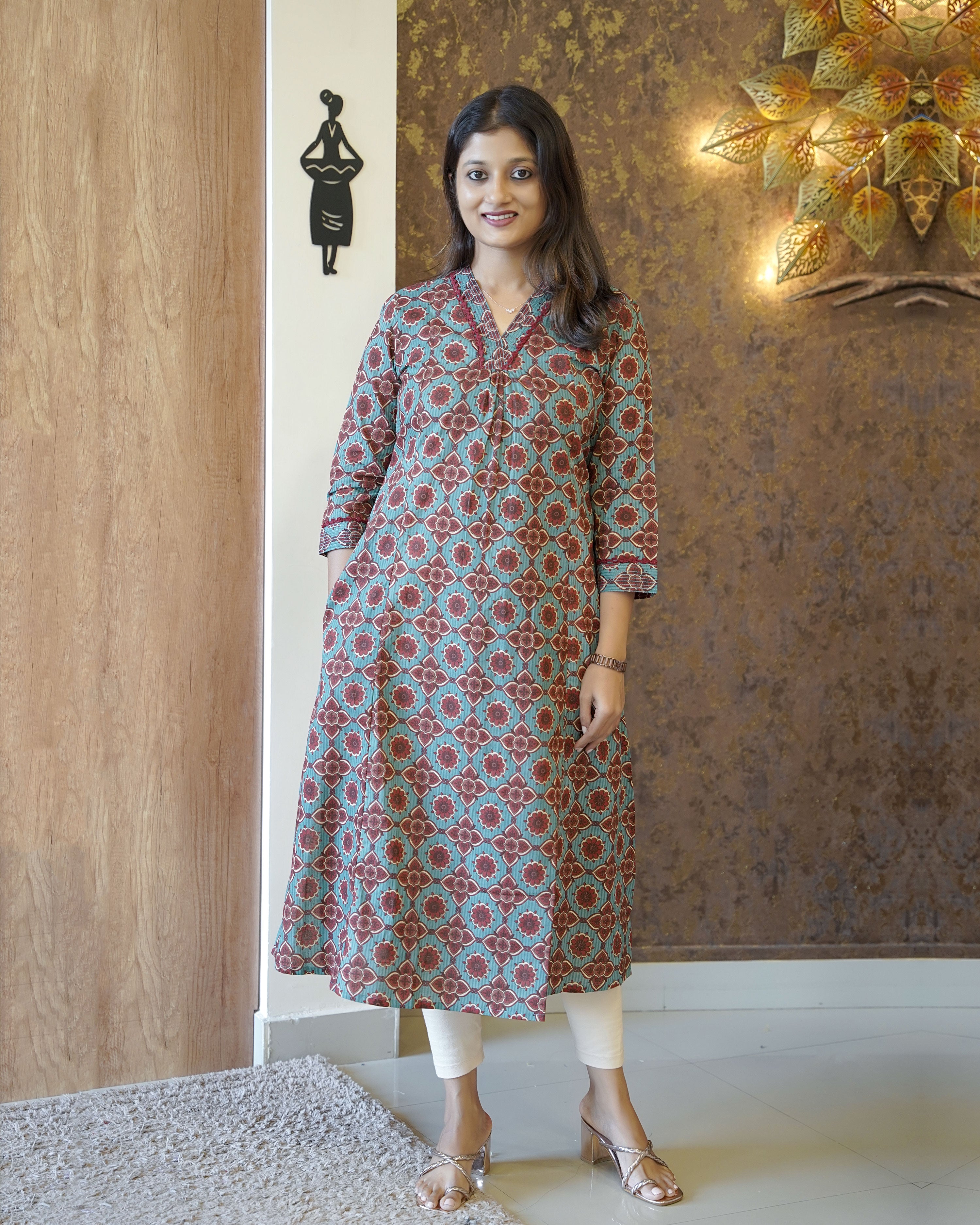 Load image into Gallery viewer, Printed Cotton Kurti-2835