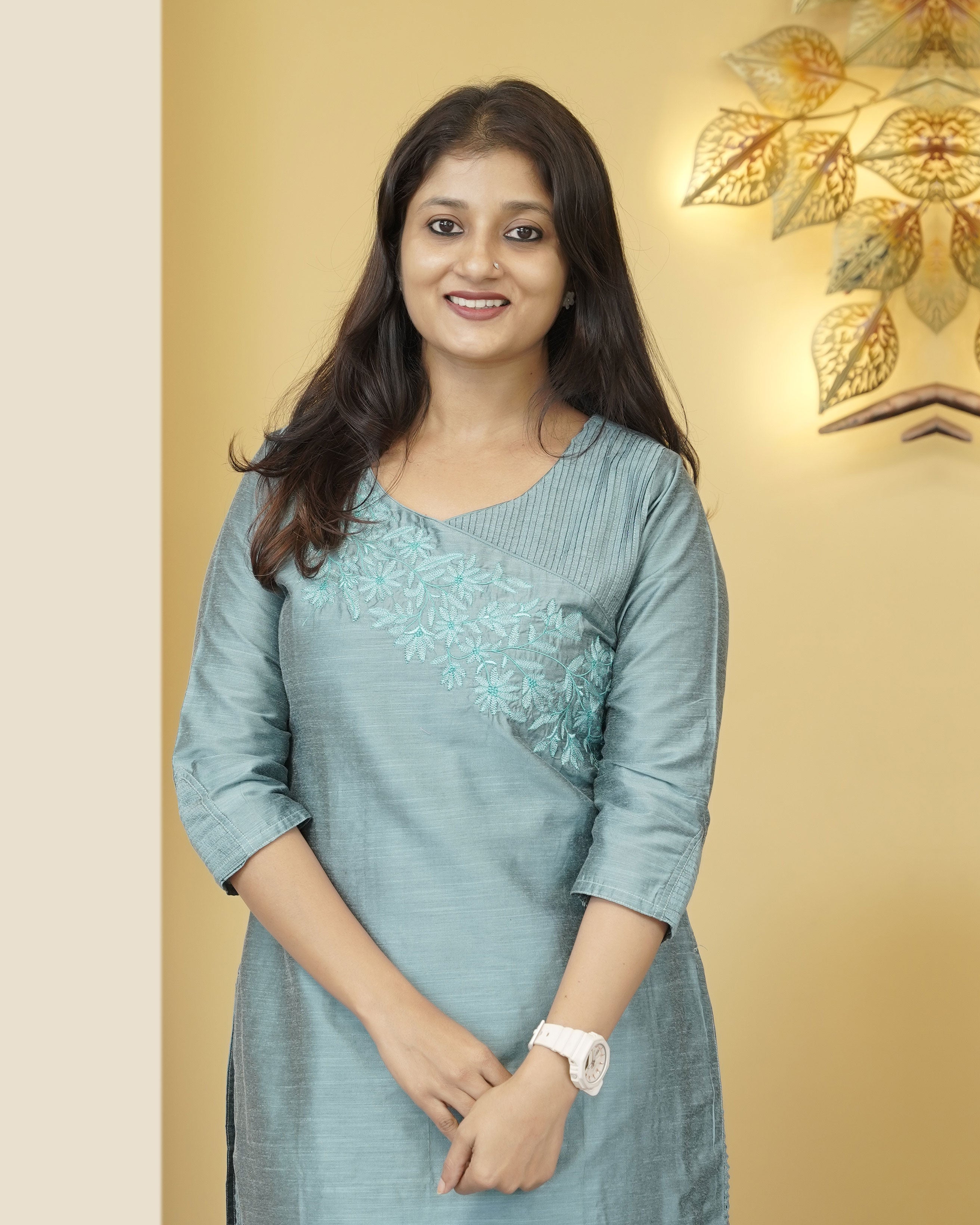 Load image into Gallery viewer, Cotton Silk Slitted Kurti-4366