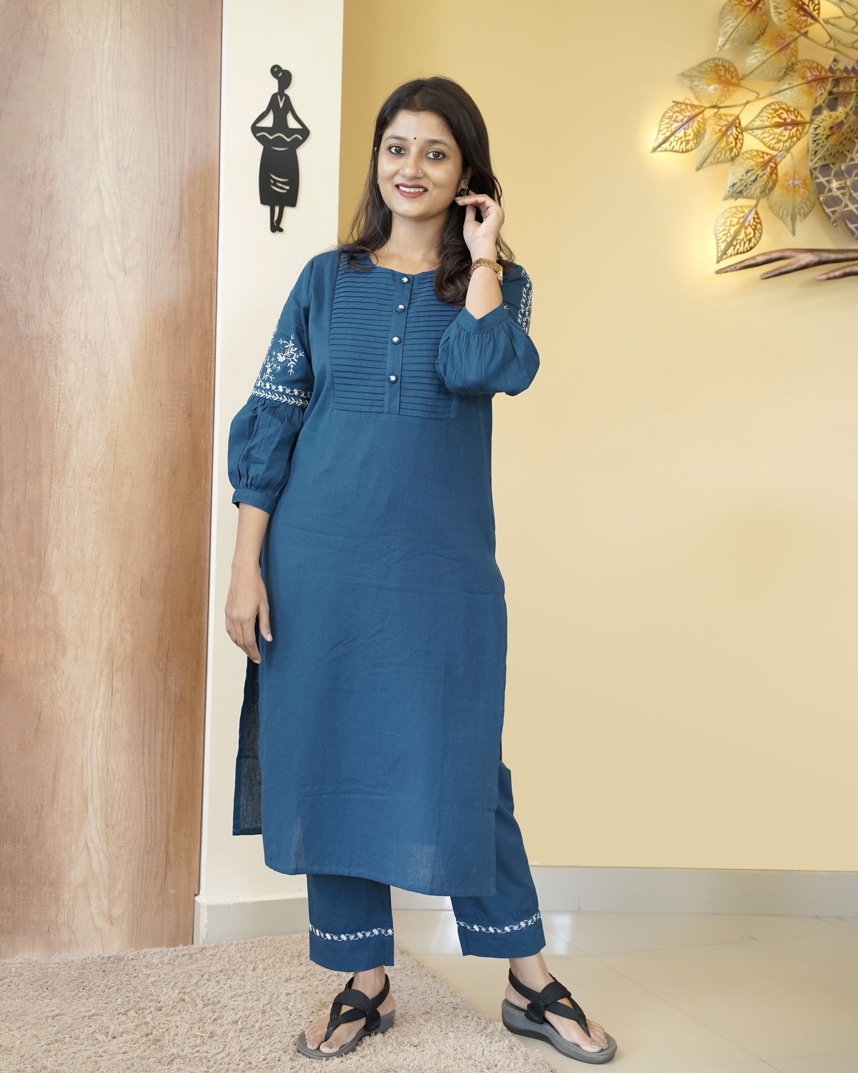 Load image into Gallery viewer, Pure Cotton Slitted Kurti Set- 5258