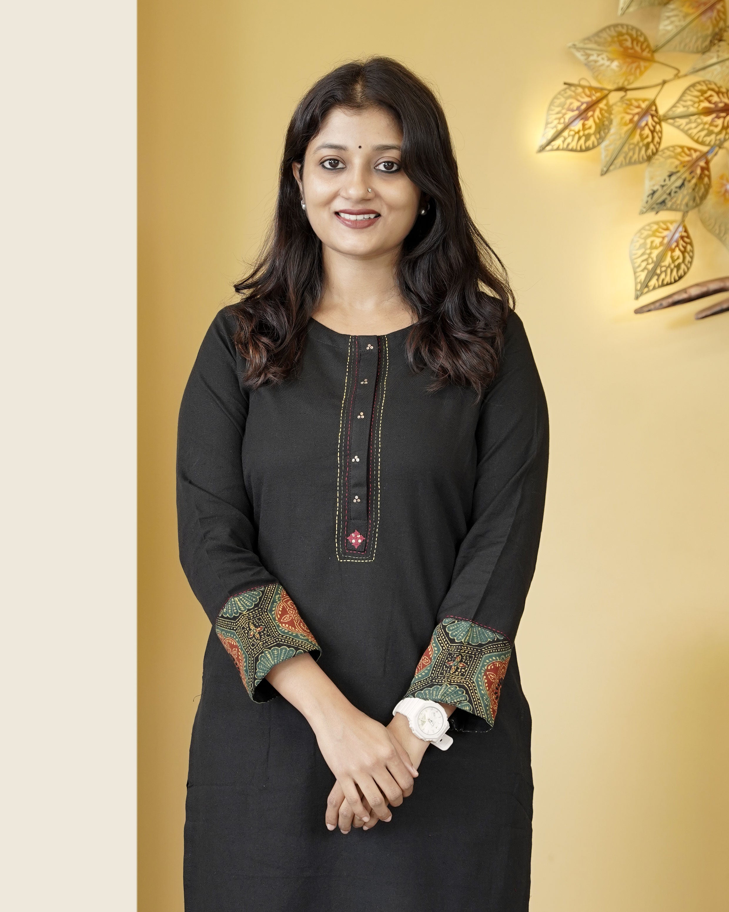 Load image into Gallery viewer, Pure Cotton Slitted Kurti- 4598