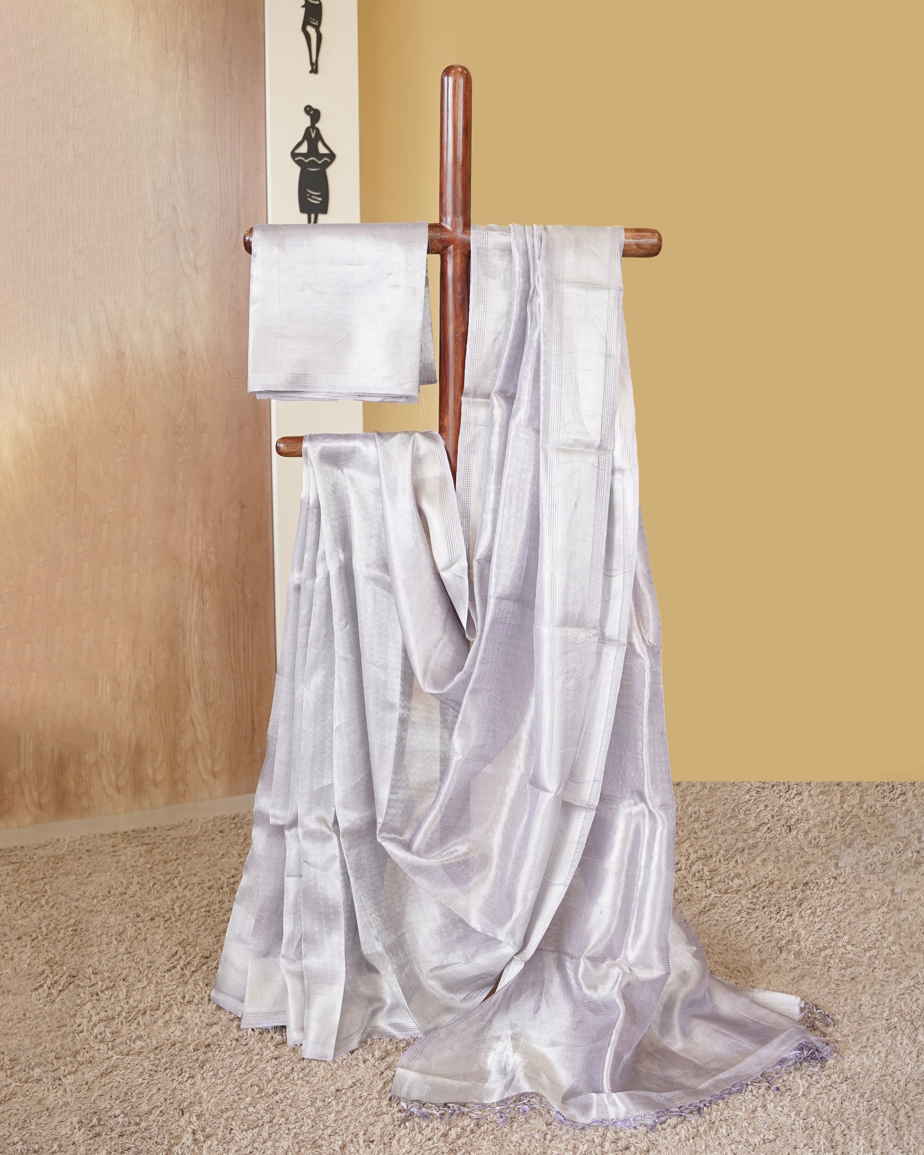 Load image into Gallery viewer, Pure Tissue Silk Saree-4822