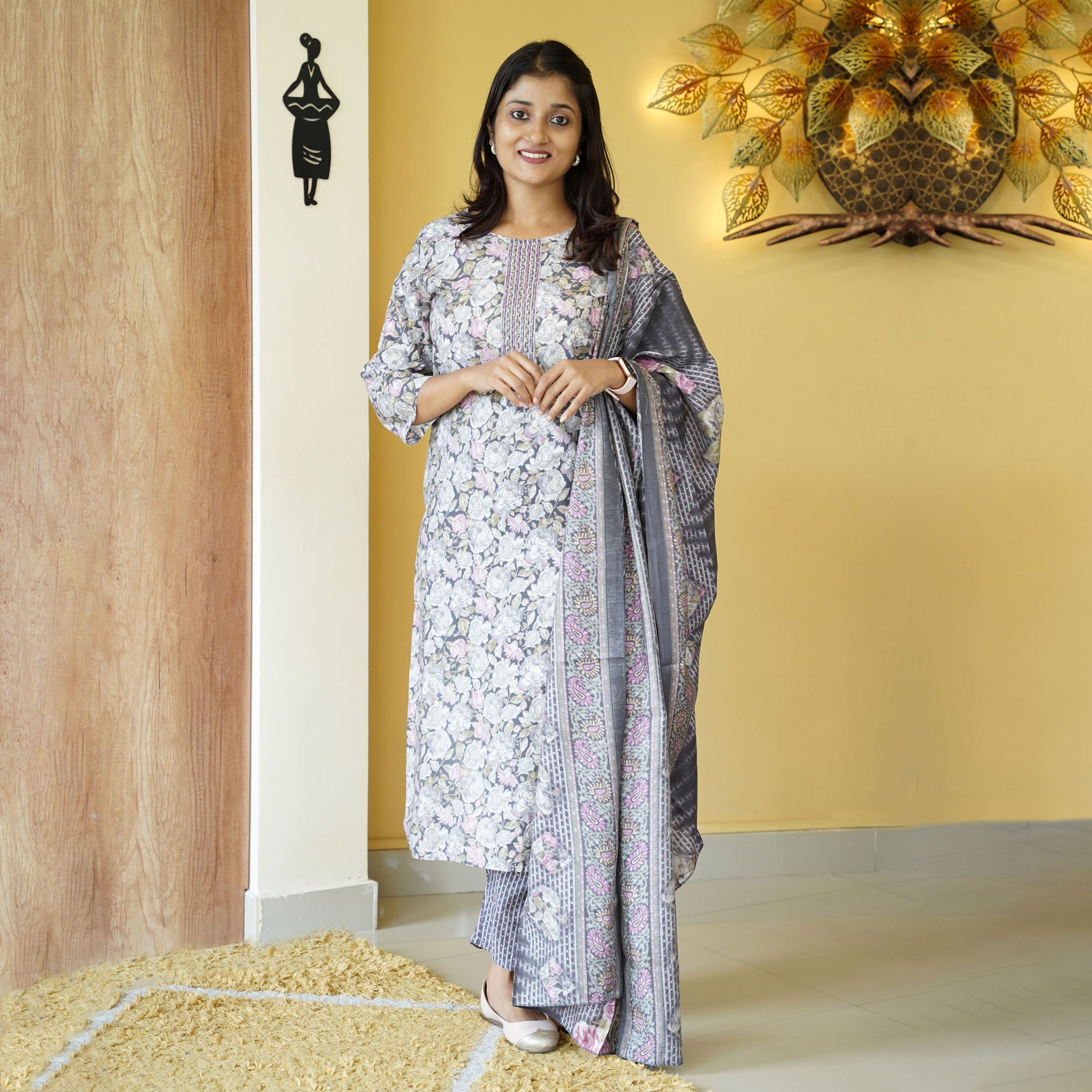 Load image into Gallery viewer, Muslin Silk Kurti Set-4287