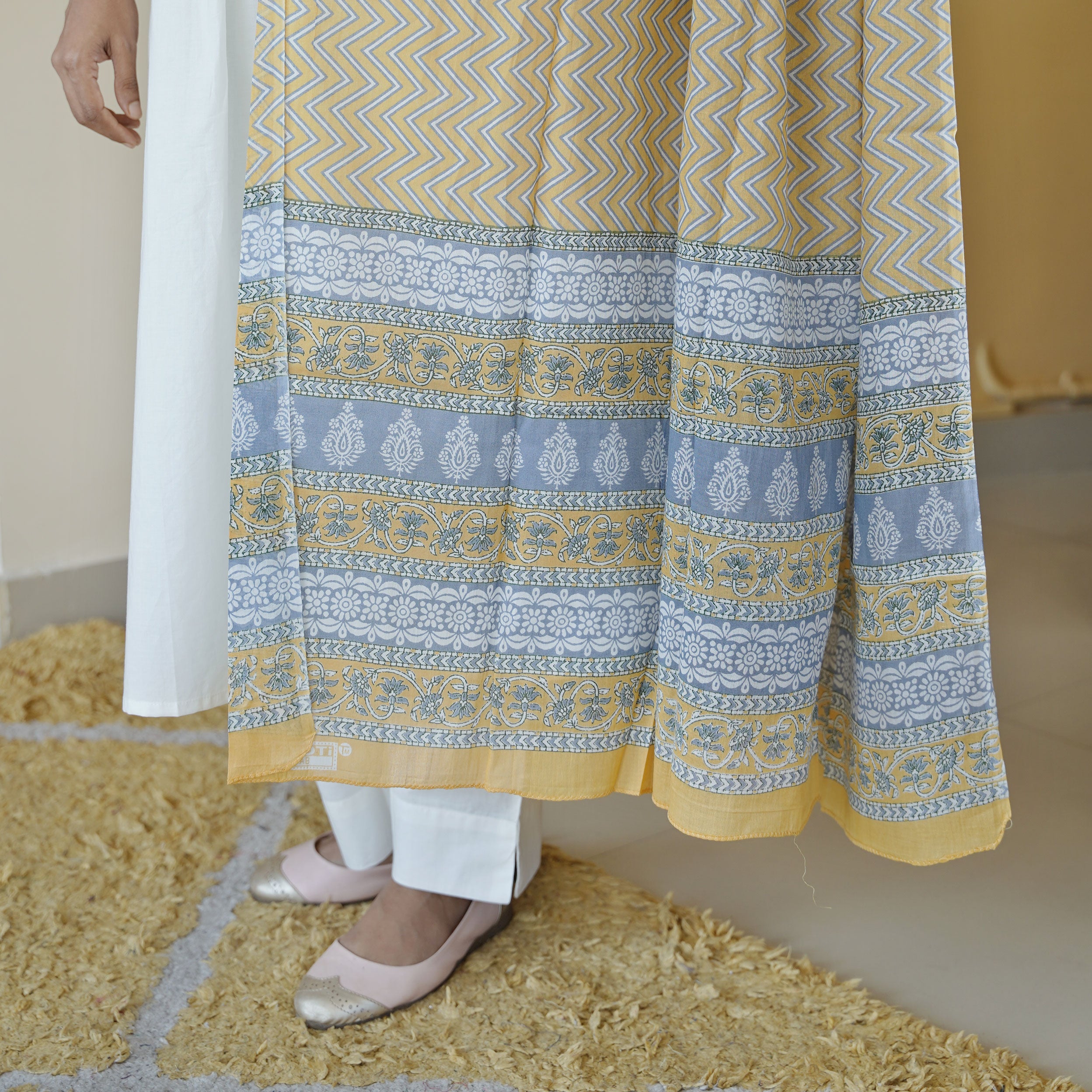 Load image into Gallery viewer, Pure Cotton Kurti Set-4291