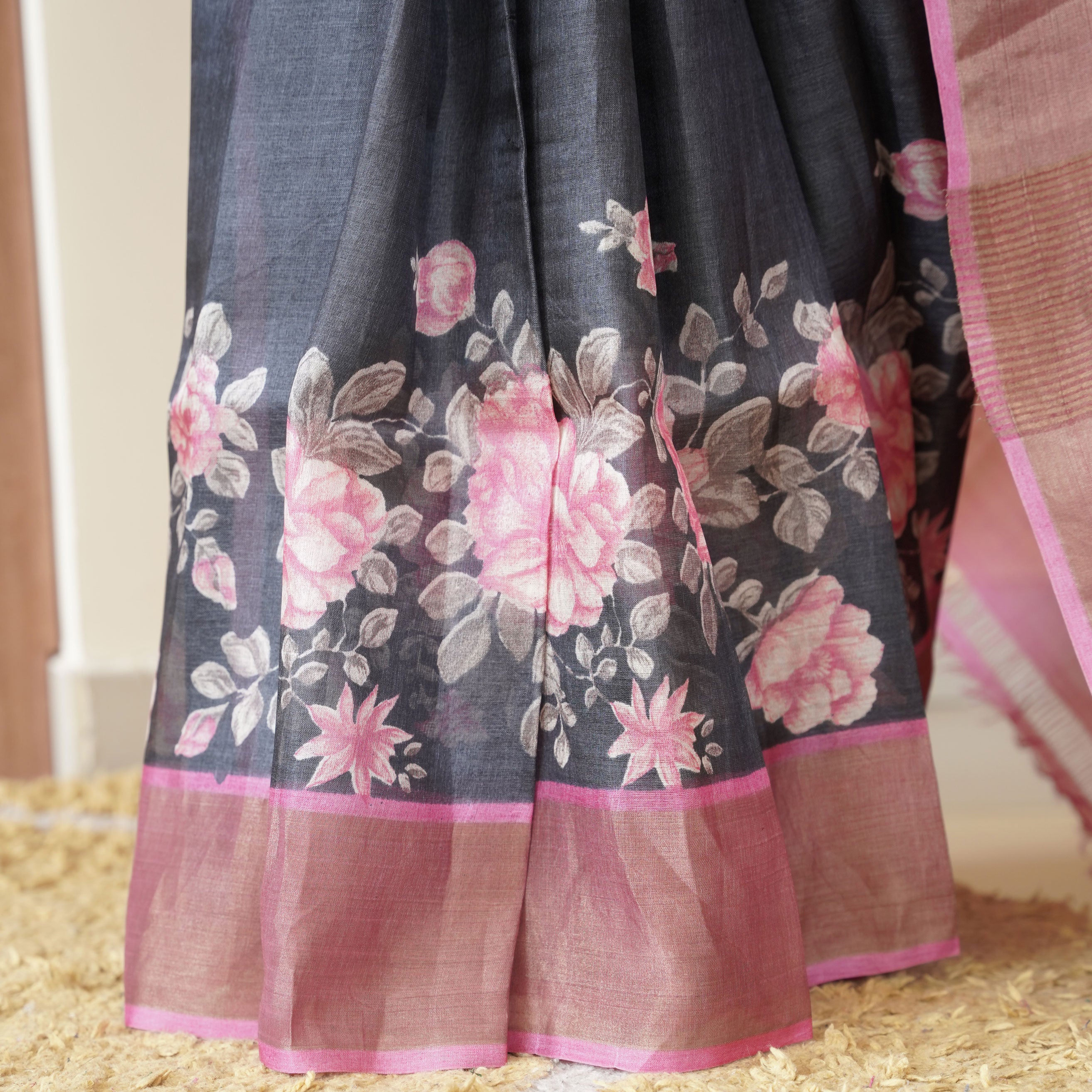 Load image into Gallery viewer, PURE TUSSAR SILK SAREE-4149( PRE-ORDER)