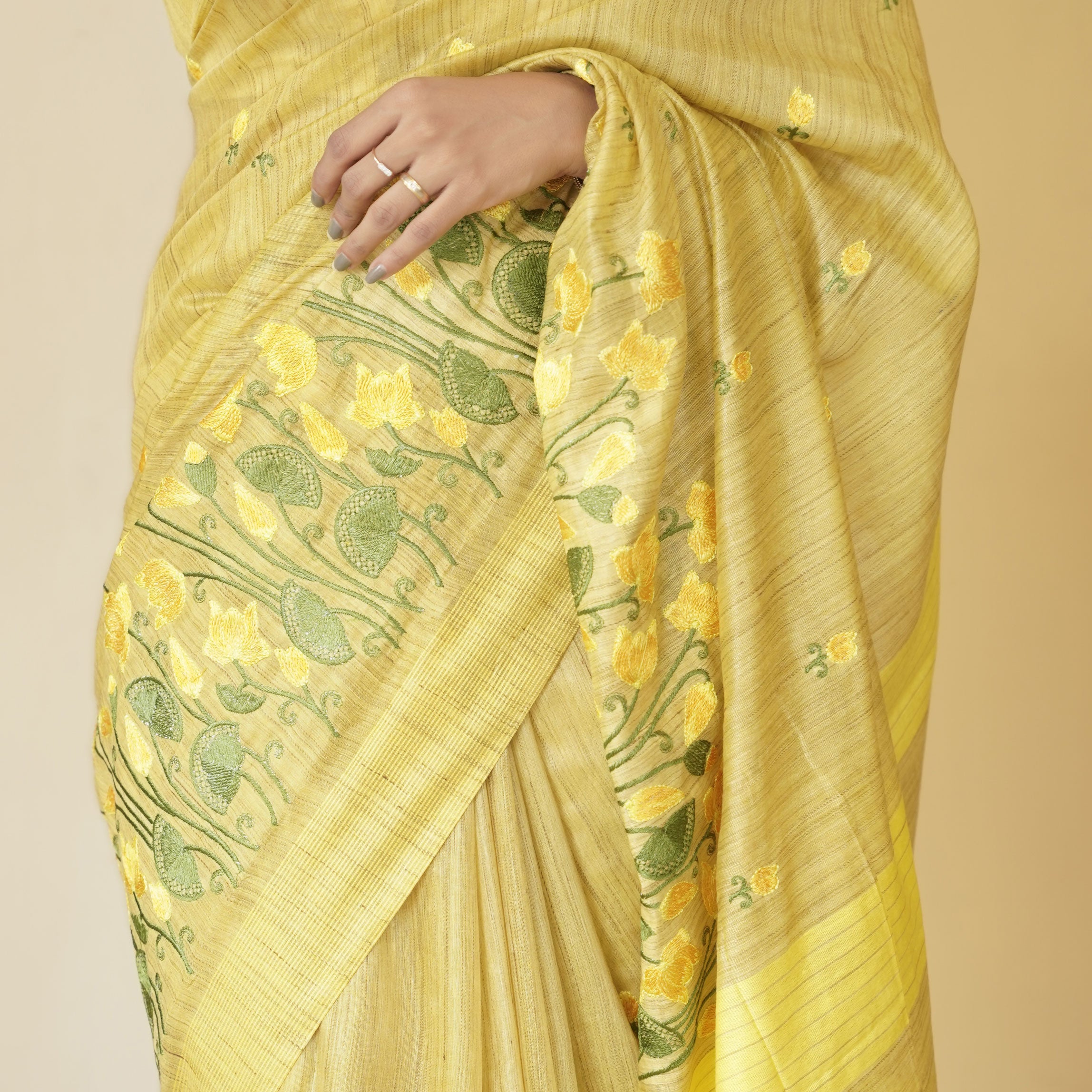Load image into Gallery viewer, Linen Basuwada Saree (pre-order) - 4438