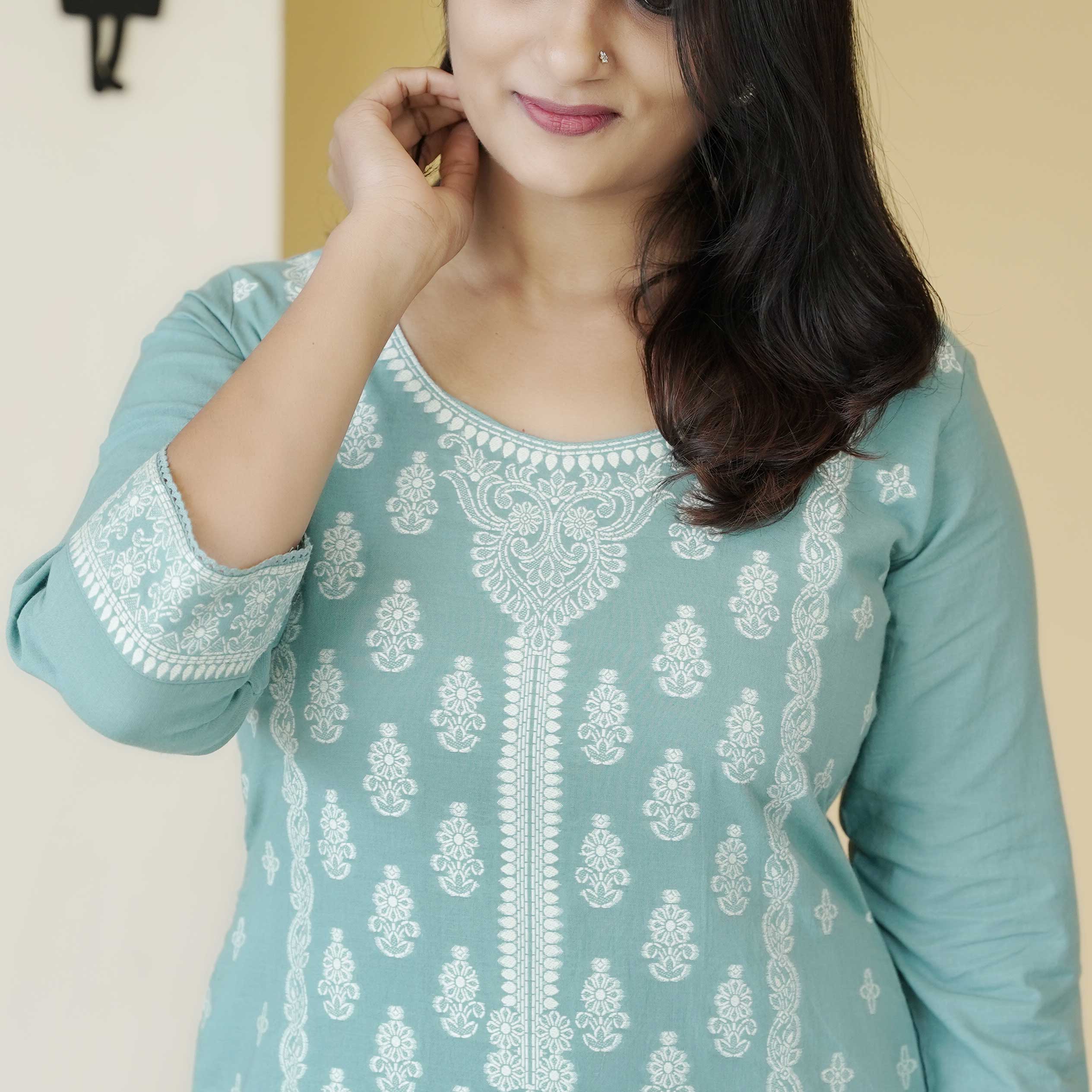 Load image into Gallery viewer, Pure Cotton Kurti-4476
