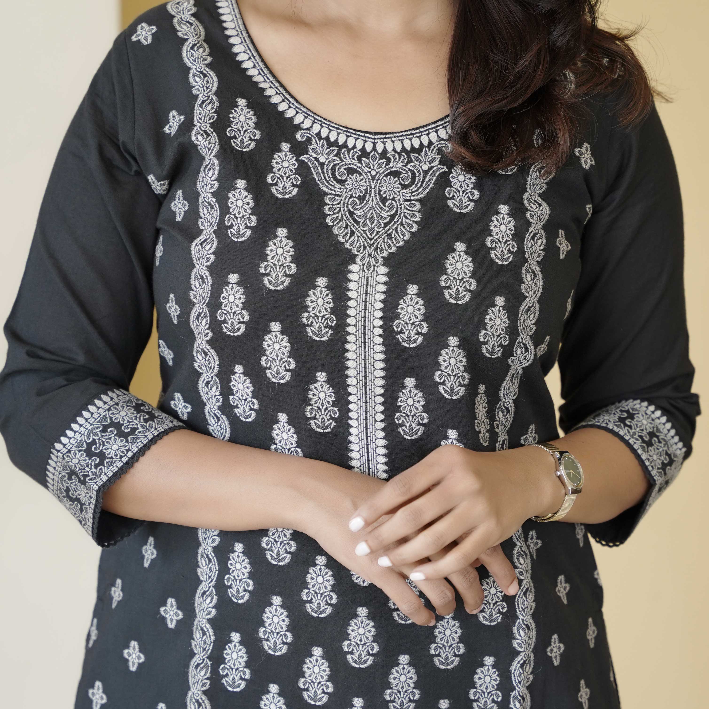 Load image into Gallery viewer, Pure Cotton Kurti-4476