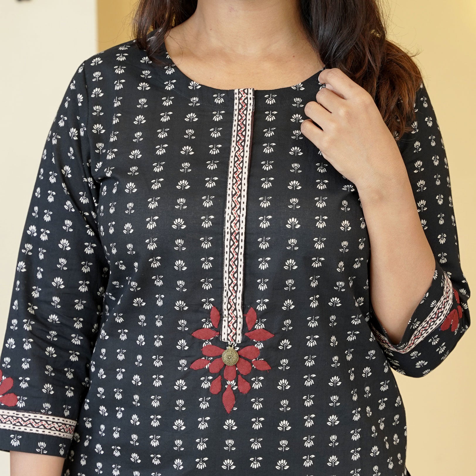 Load image into Gallery viewer, Pure Cotton Kurti-4536