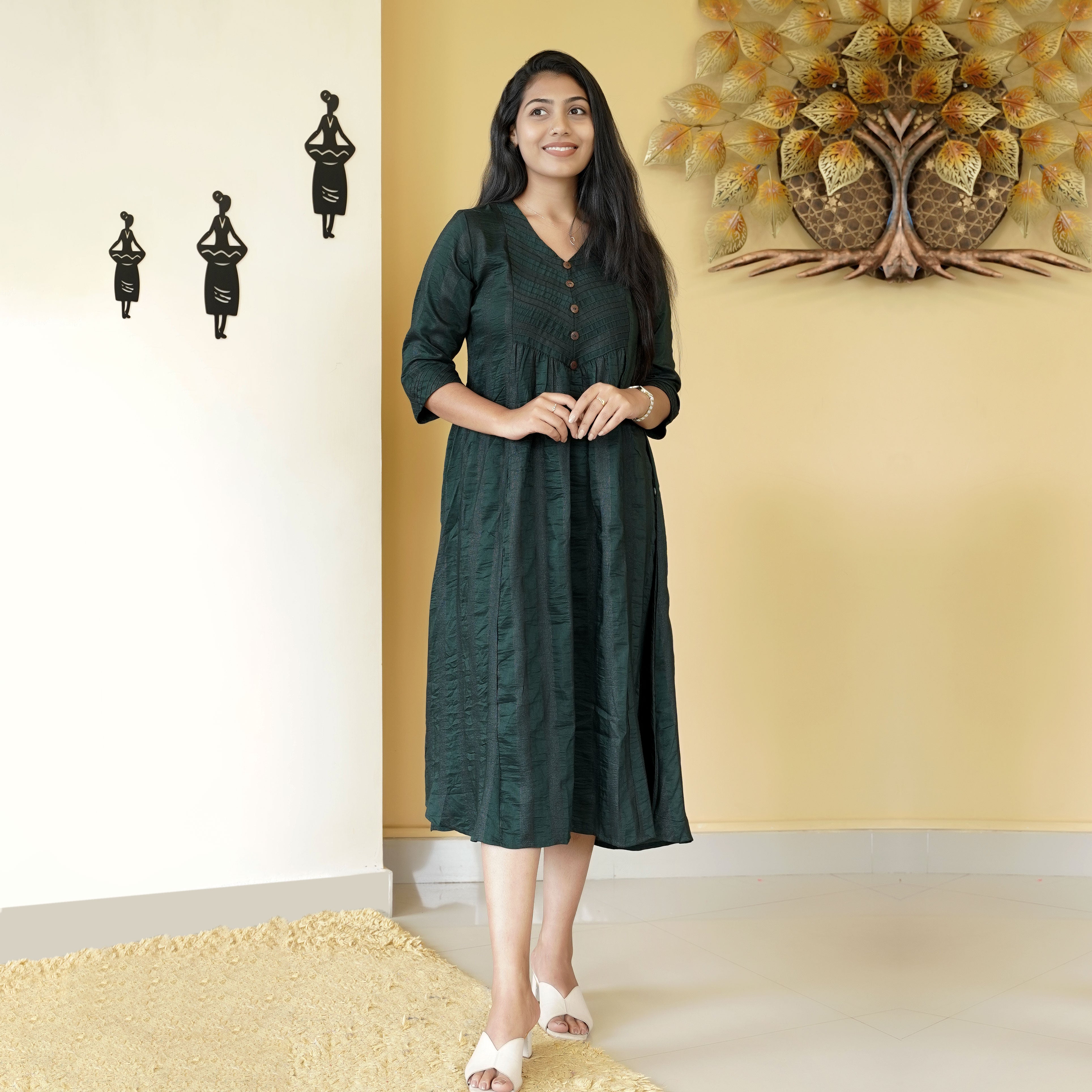Load image into Gallery viewer, Crepe Silk Kurti-4745