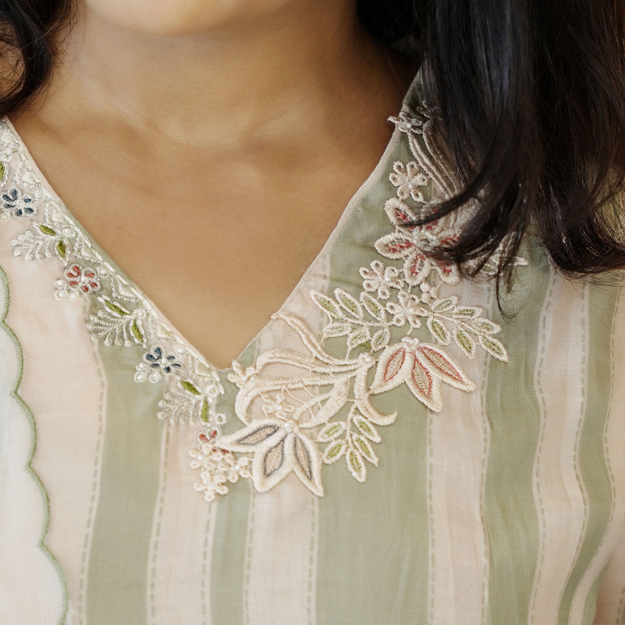 Load image into Gallery viewer, Pure Muslin Silk Kurti Set-4719