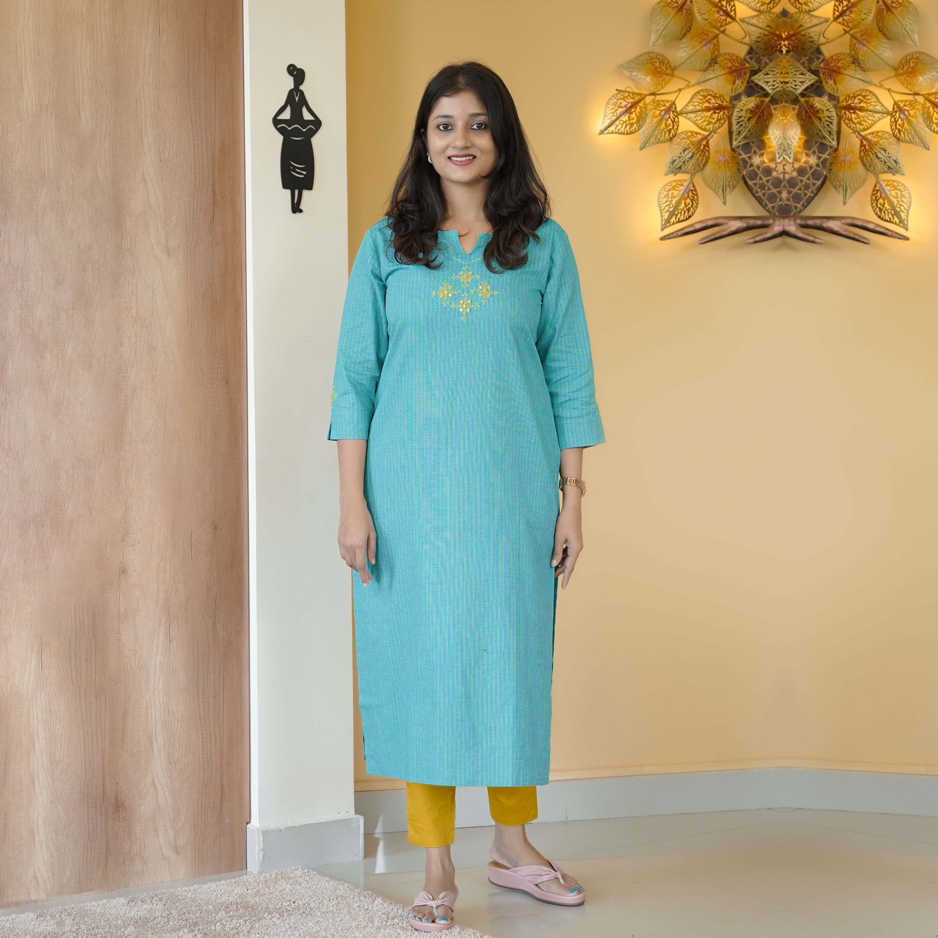 Load image into Gallery viewer, Pure Cotton Kurti- 4695