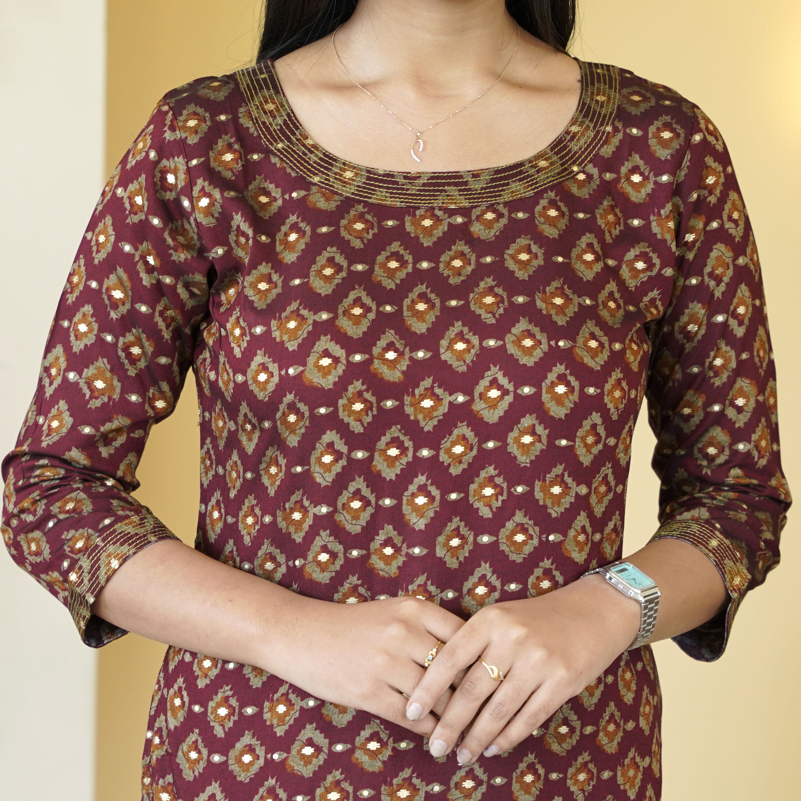 Load image into Gallery viewer, Rayon Cotton Kurti-4897