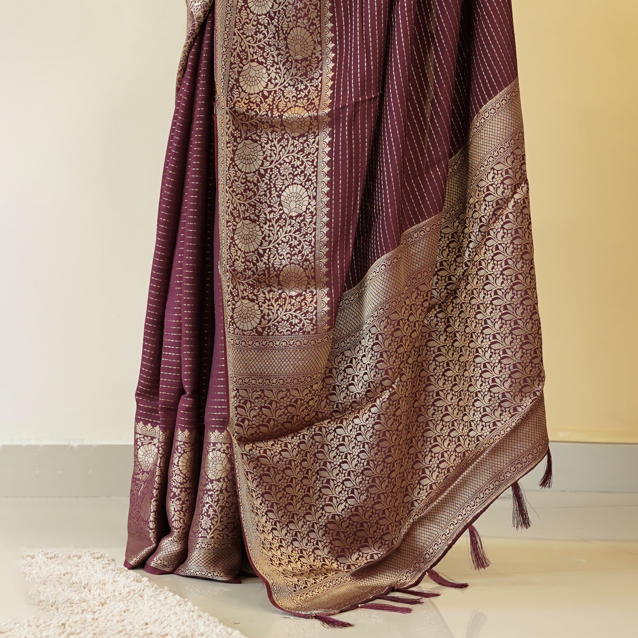 Load image into Gallery viewer, Crepe Silk Saree(Pre-Order) - 4814