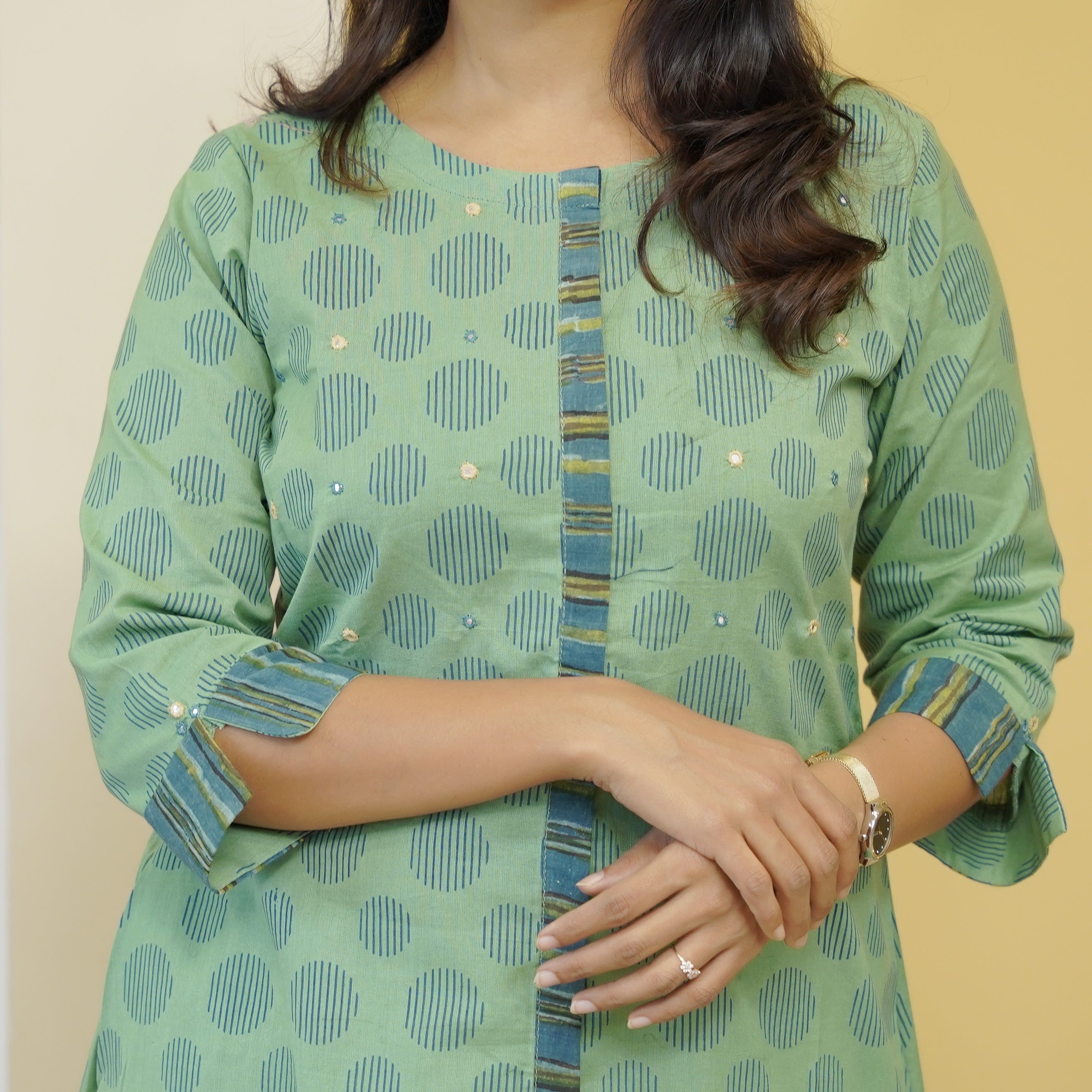 Load image into Gallery viewer, A-line Pure Cotton Kurti- 4875