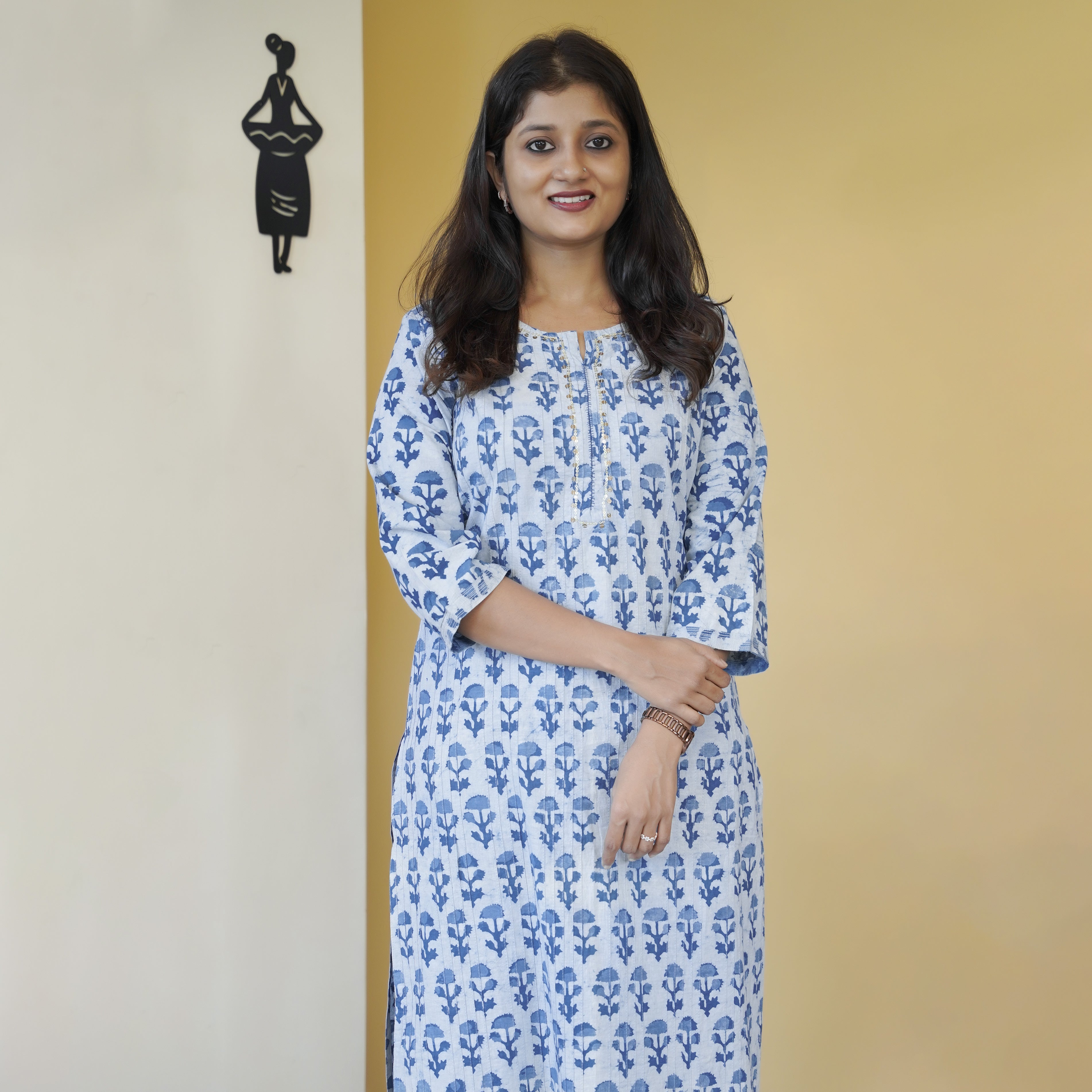 Load image into Gallery viewer, Pure Cotton Slitted Kurti- 3662