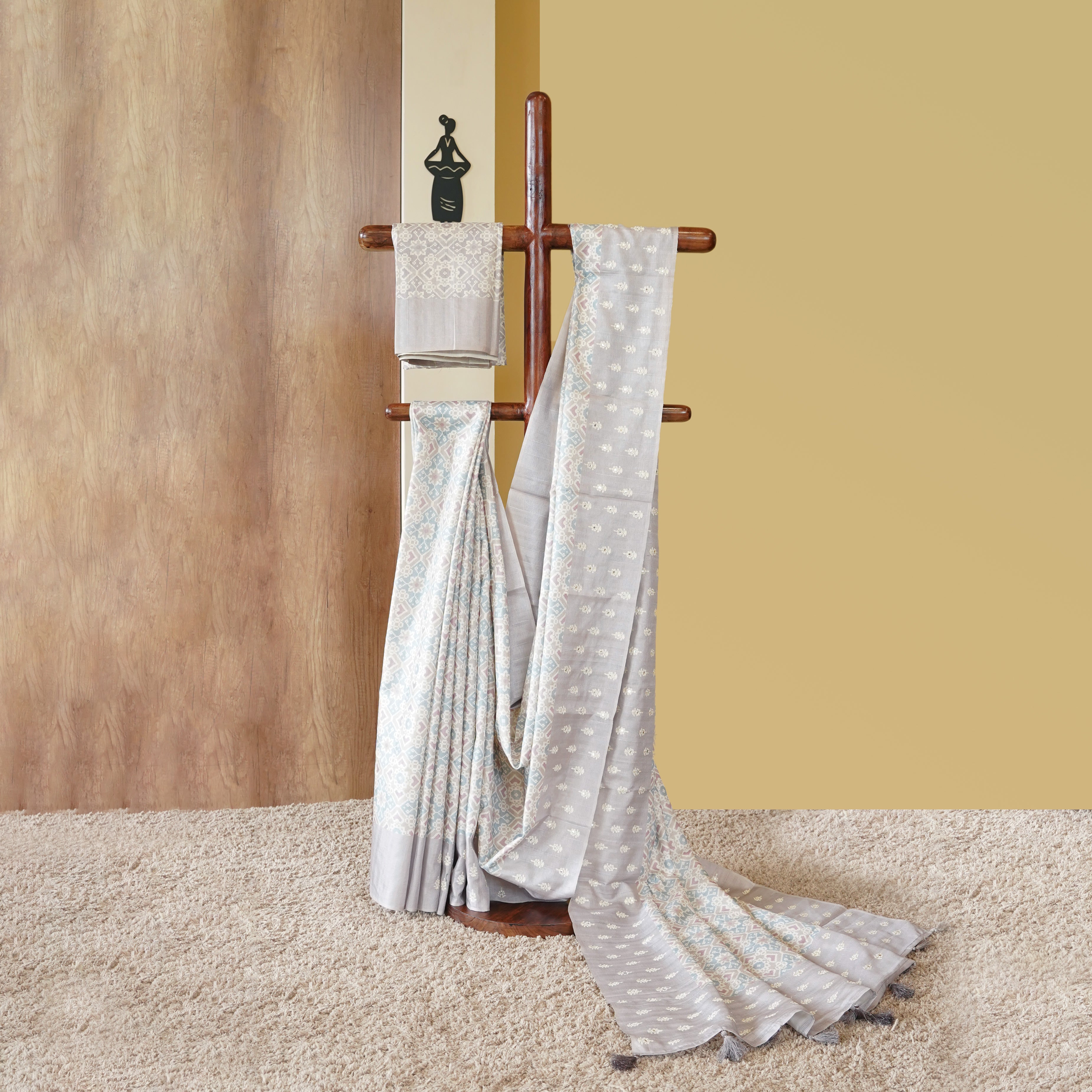 Load image into Gallery viewer, Semi Tusser Silk Saree -4813