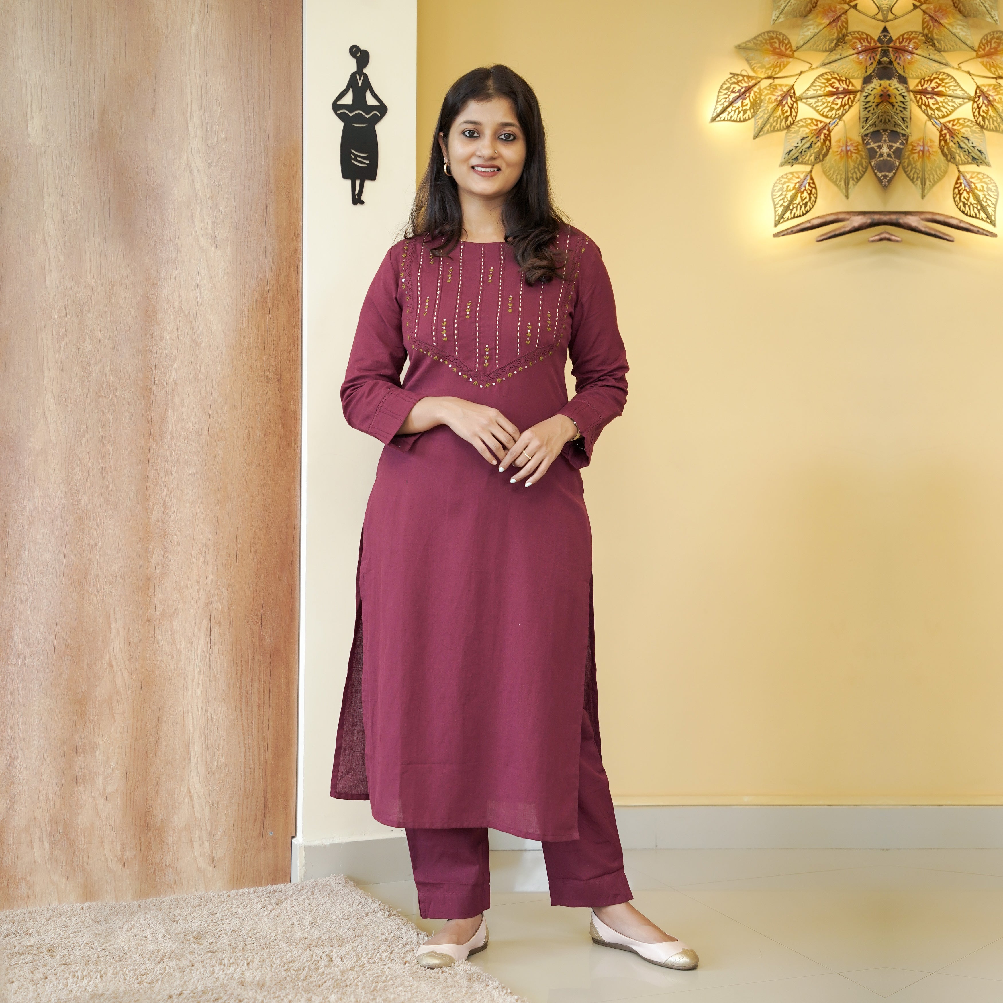Load image into Gallery viewer, Pure Cotton Slitted Kurti Set-5016