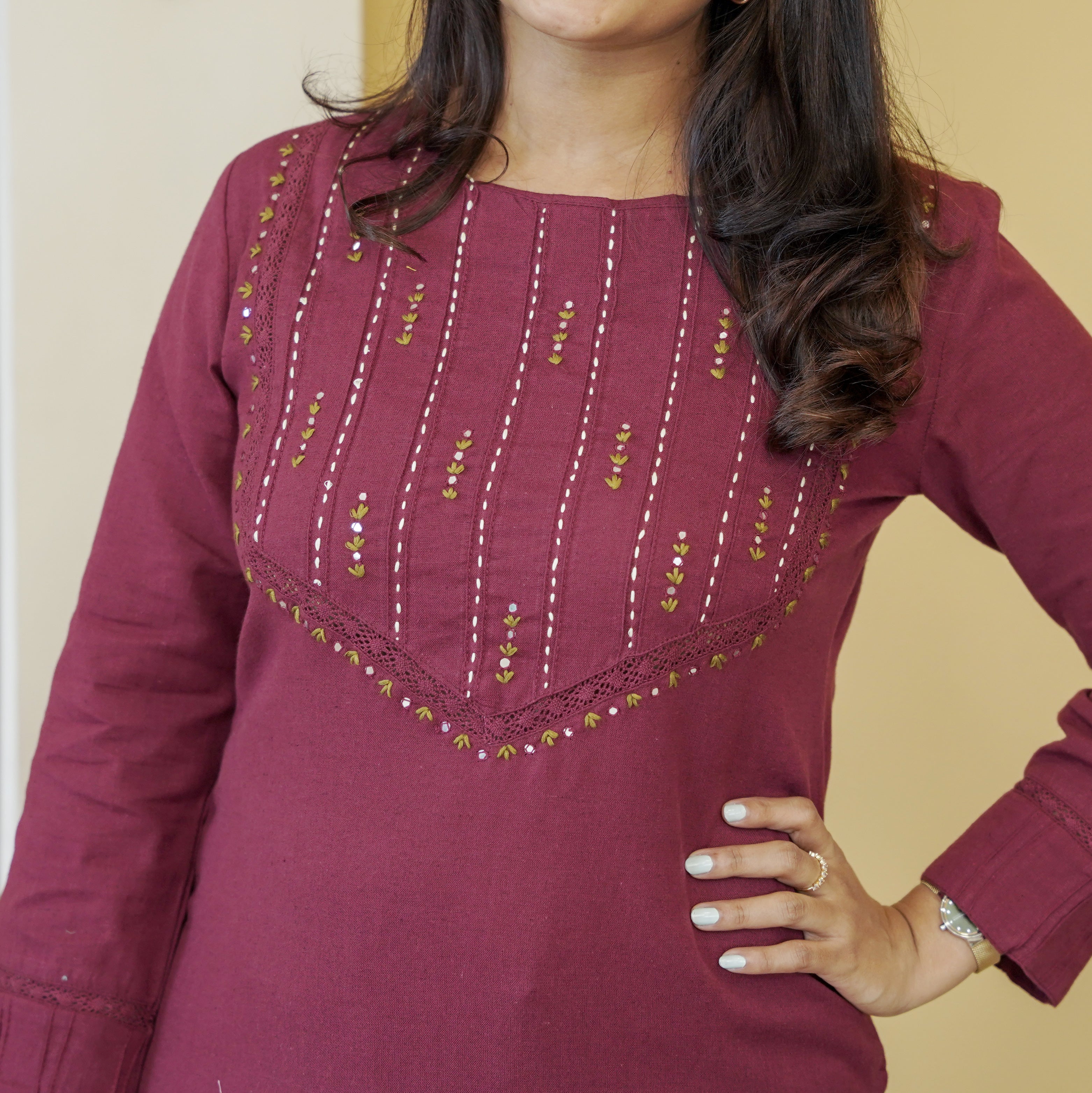 Load image into Gallery viewer, Pure Cotton Slitted Kurti Set-5016