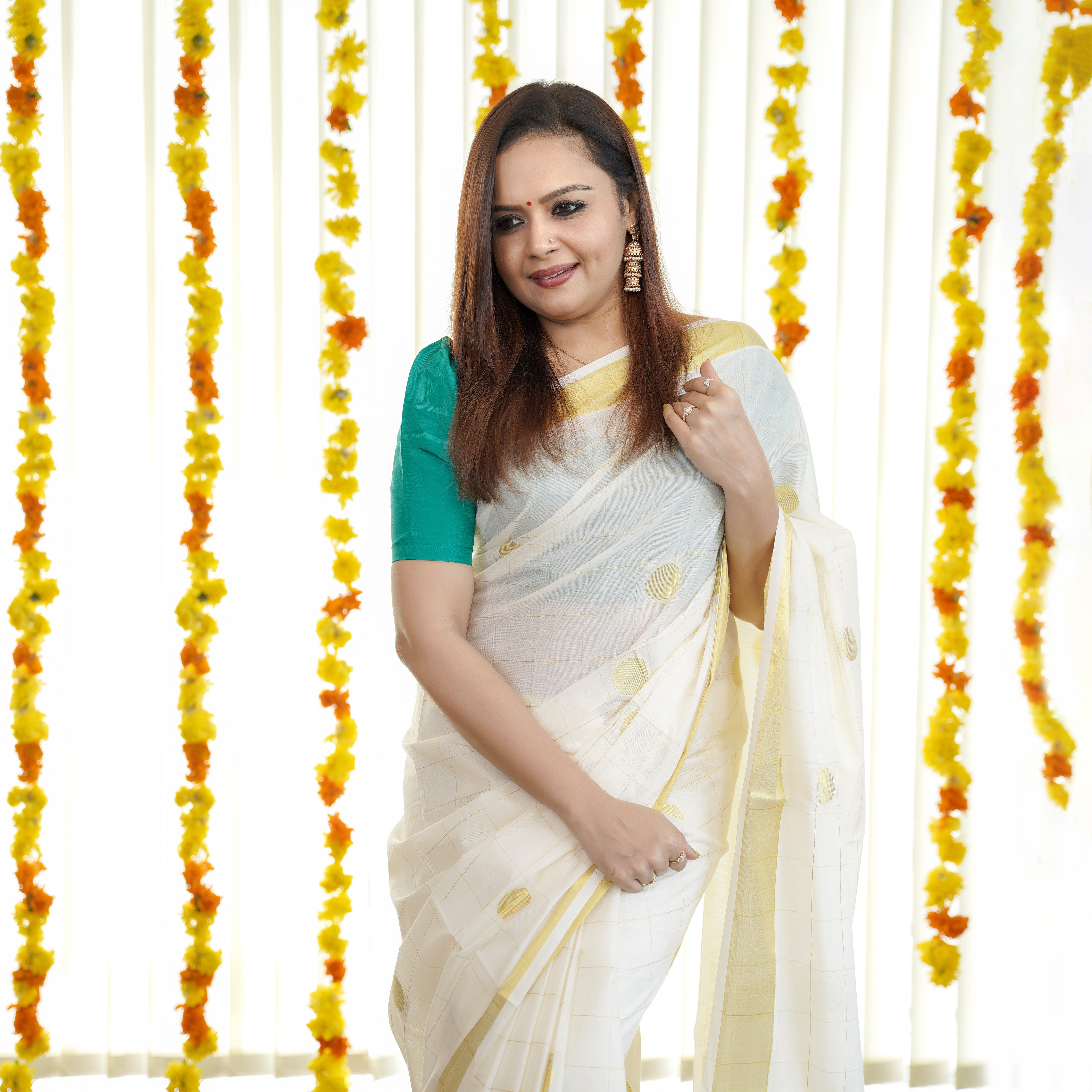 Load image into Gallery viewer, Kerala Checked Saree-5066