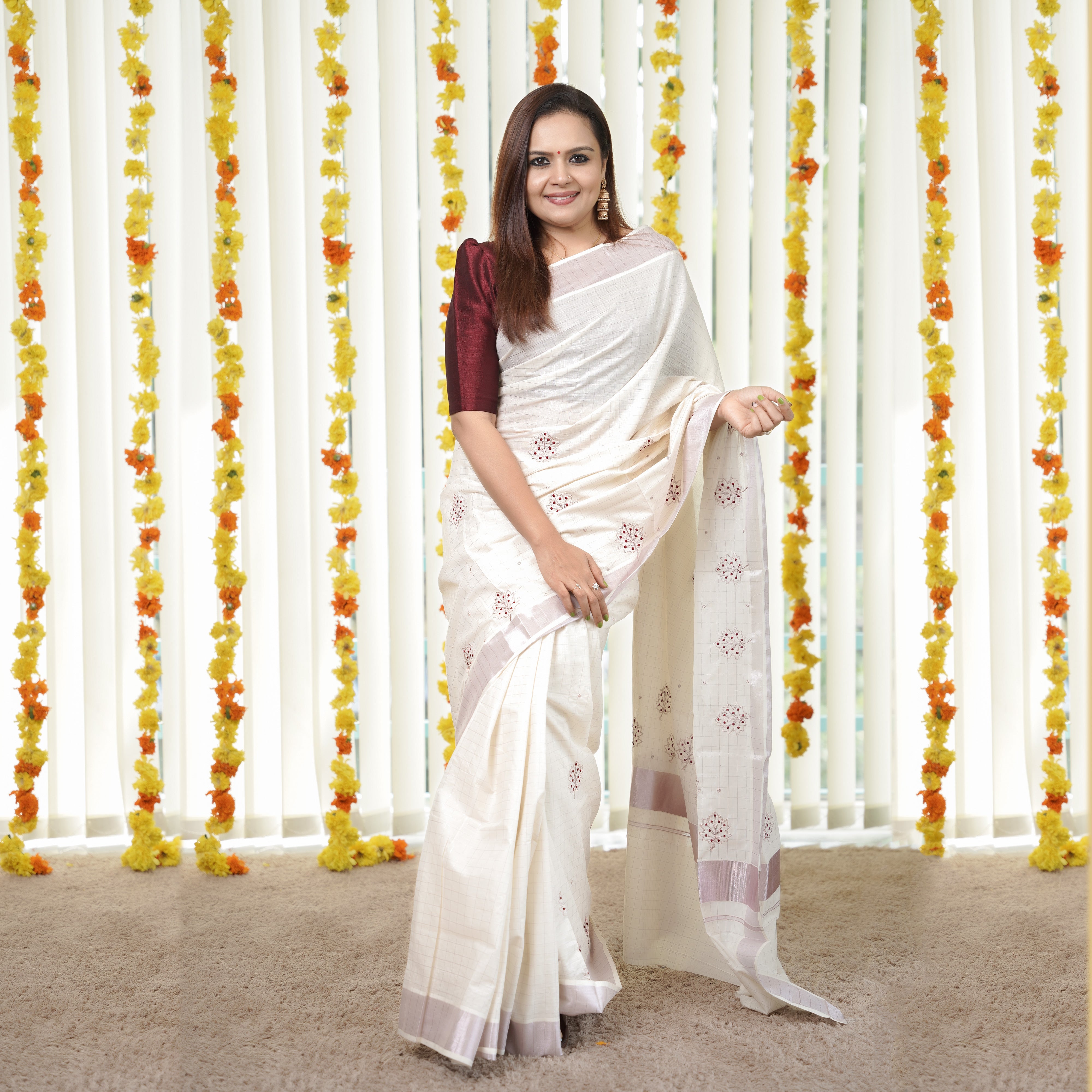 Load image into Gallery viewer, Kerala Checked Saree-5067