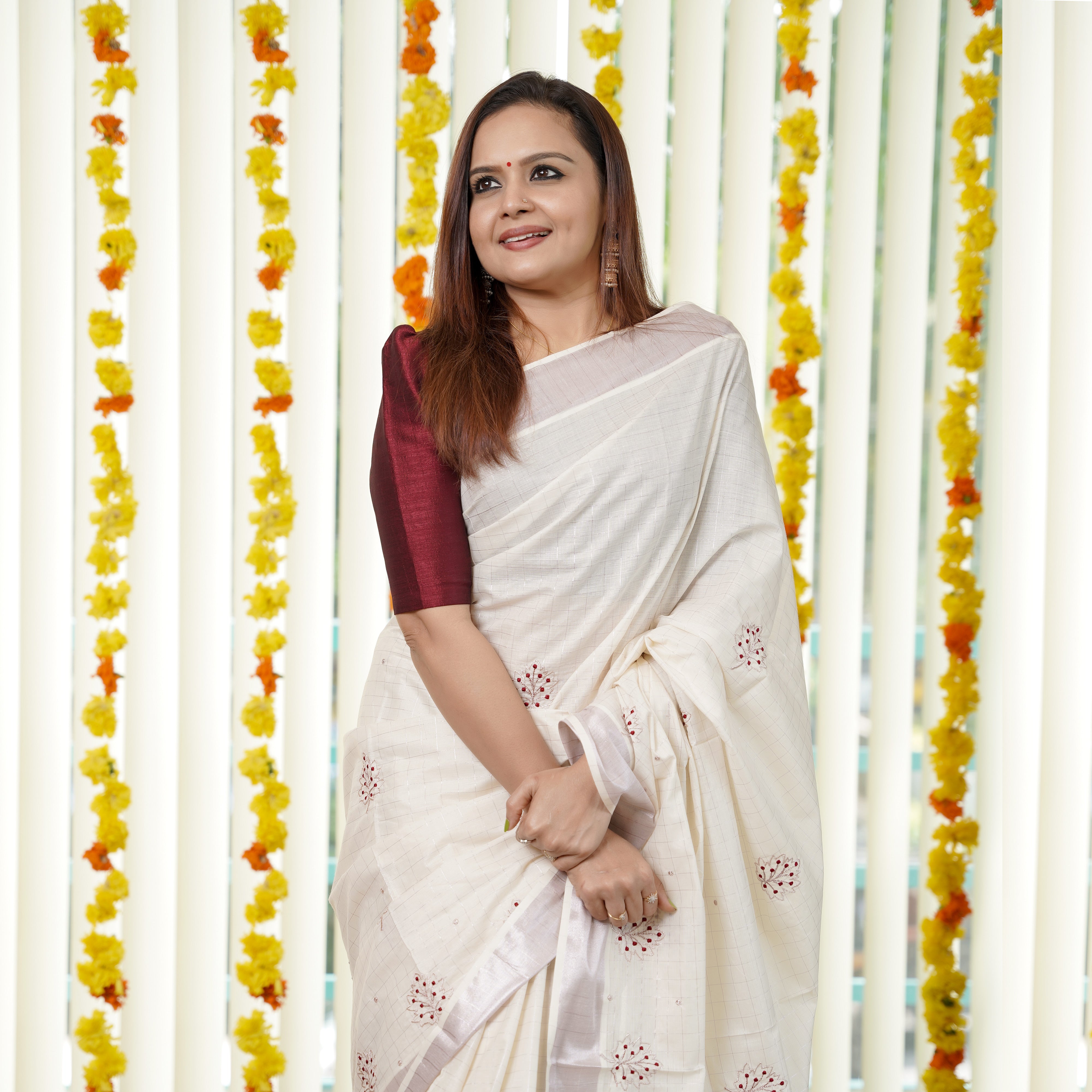 Load image into Gallery viewer, Kerala Checked Saree-5067