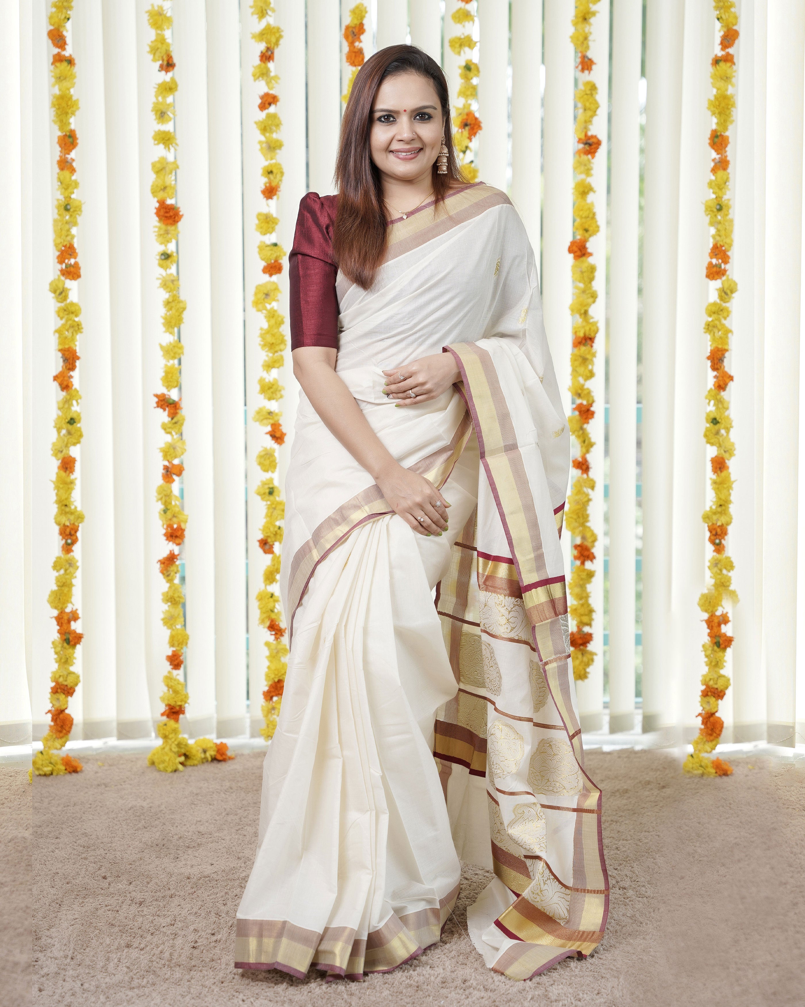 Load image into Gallery viewer, Kerala Kasavu Saree-5061