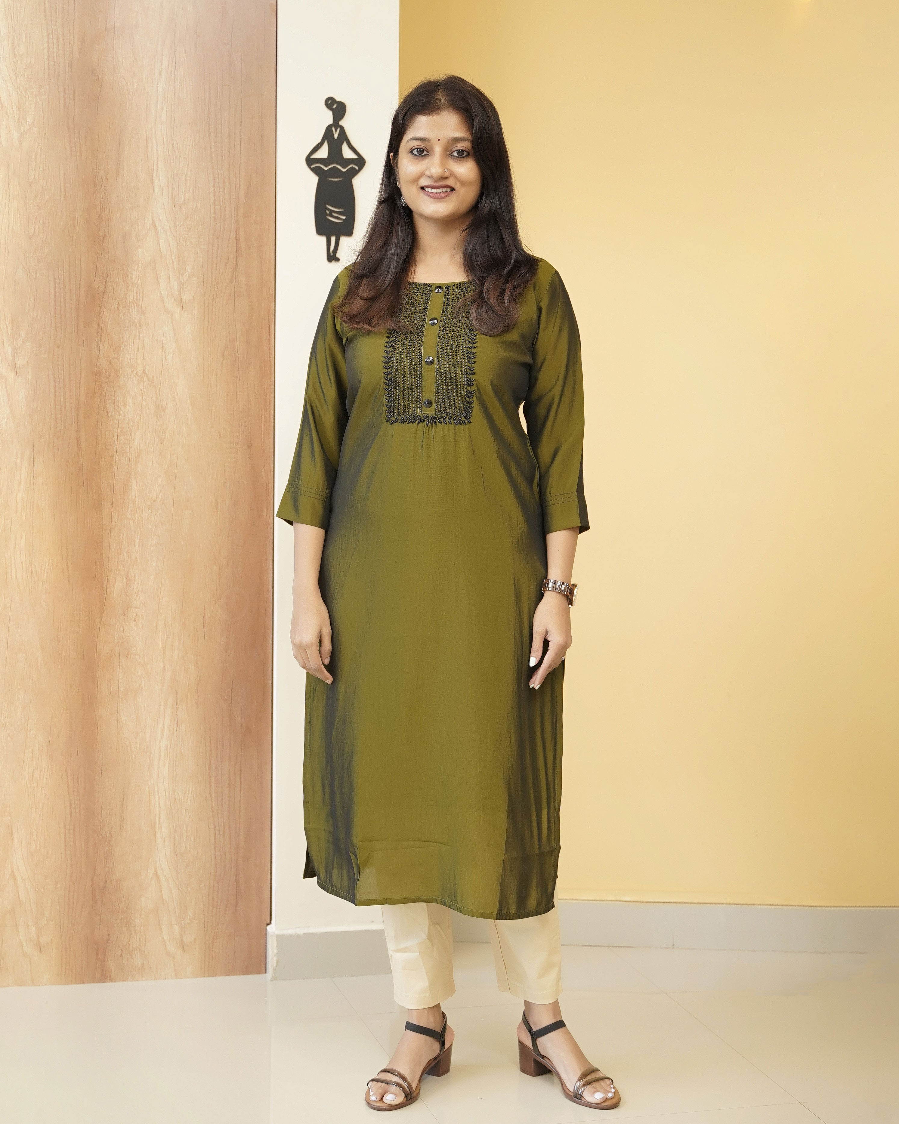 Load image into Gallery viewer, Semi Silk Slitted Kurti-4244