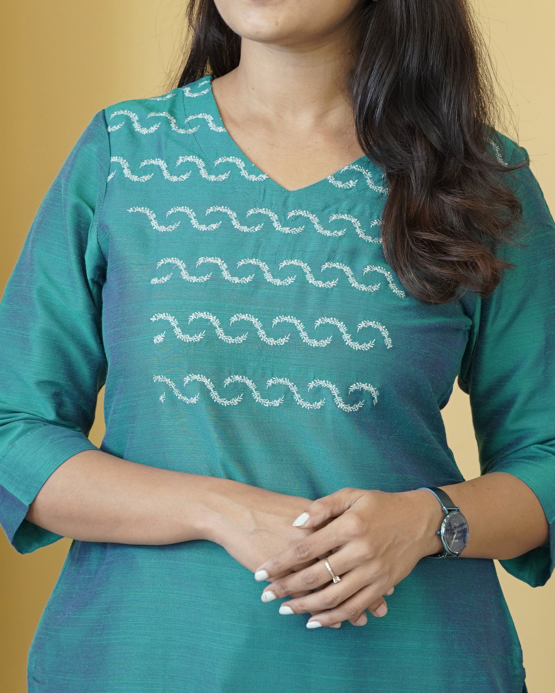 Load image into Gallery viewer, Raw Cotton Slitted Kurti-3739