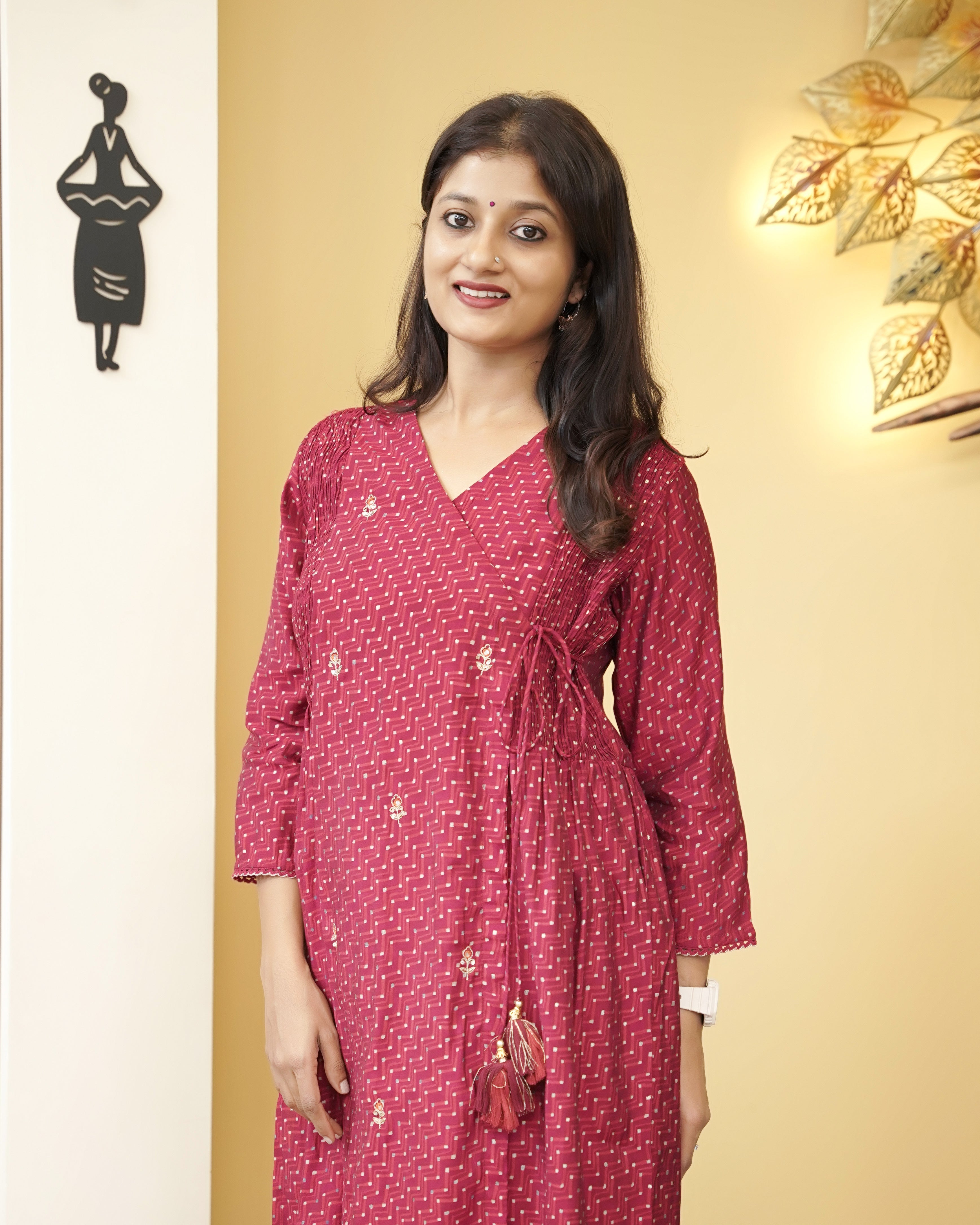 Load image into Gallery viewer, Muslin Silk Slitted Kurti Set- 5186