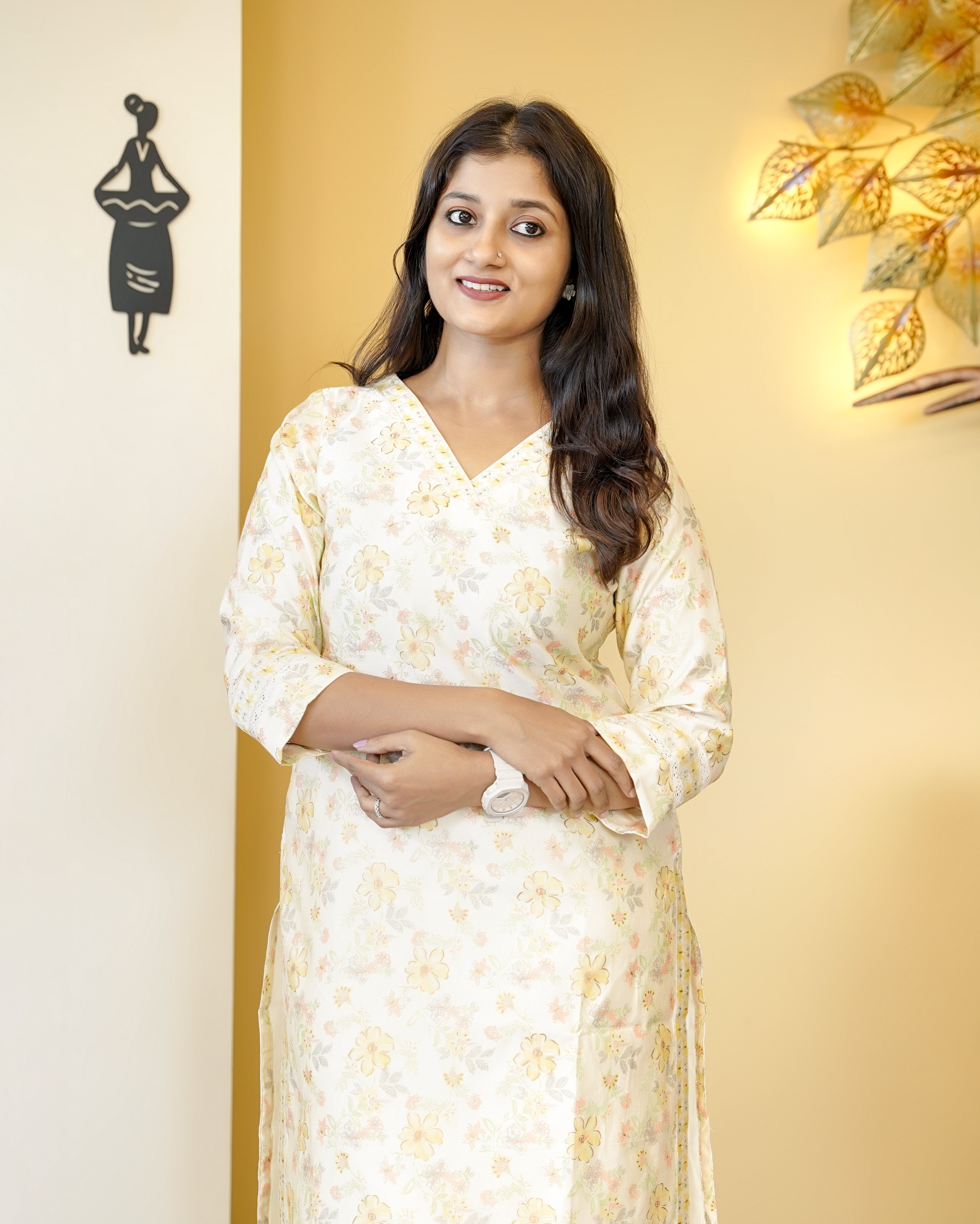 Load image into Gallery viewer, Chanderi Silk Slitted Kurti-4131